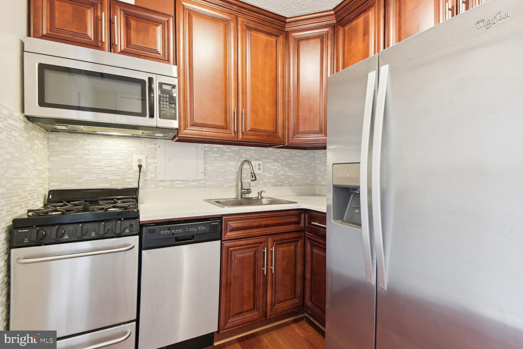 1250 4TH STREET SW W413