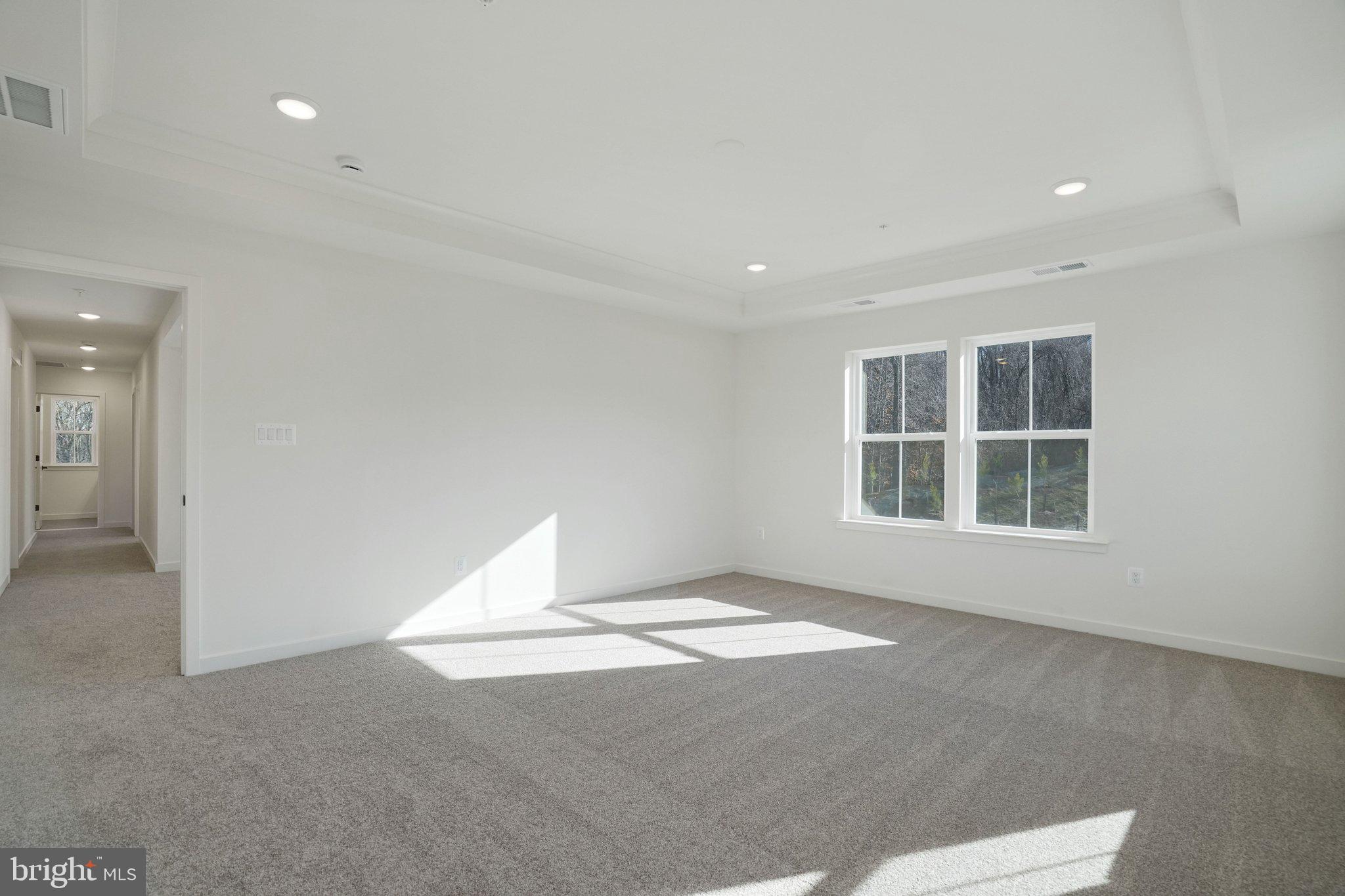 ST JAMES - Residential