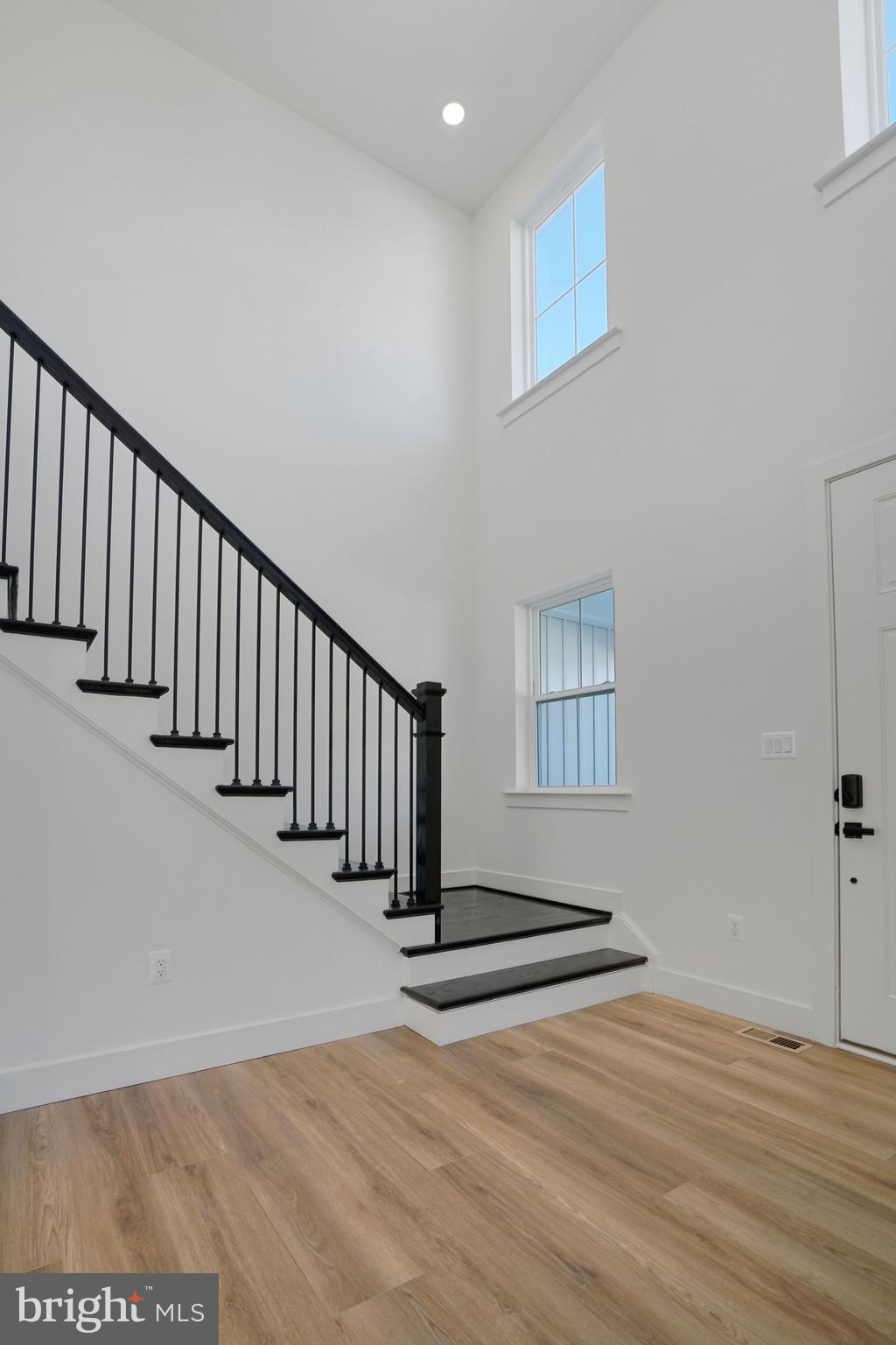 ST JAMES - Residential