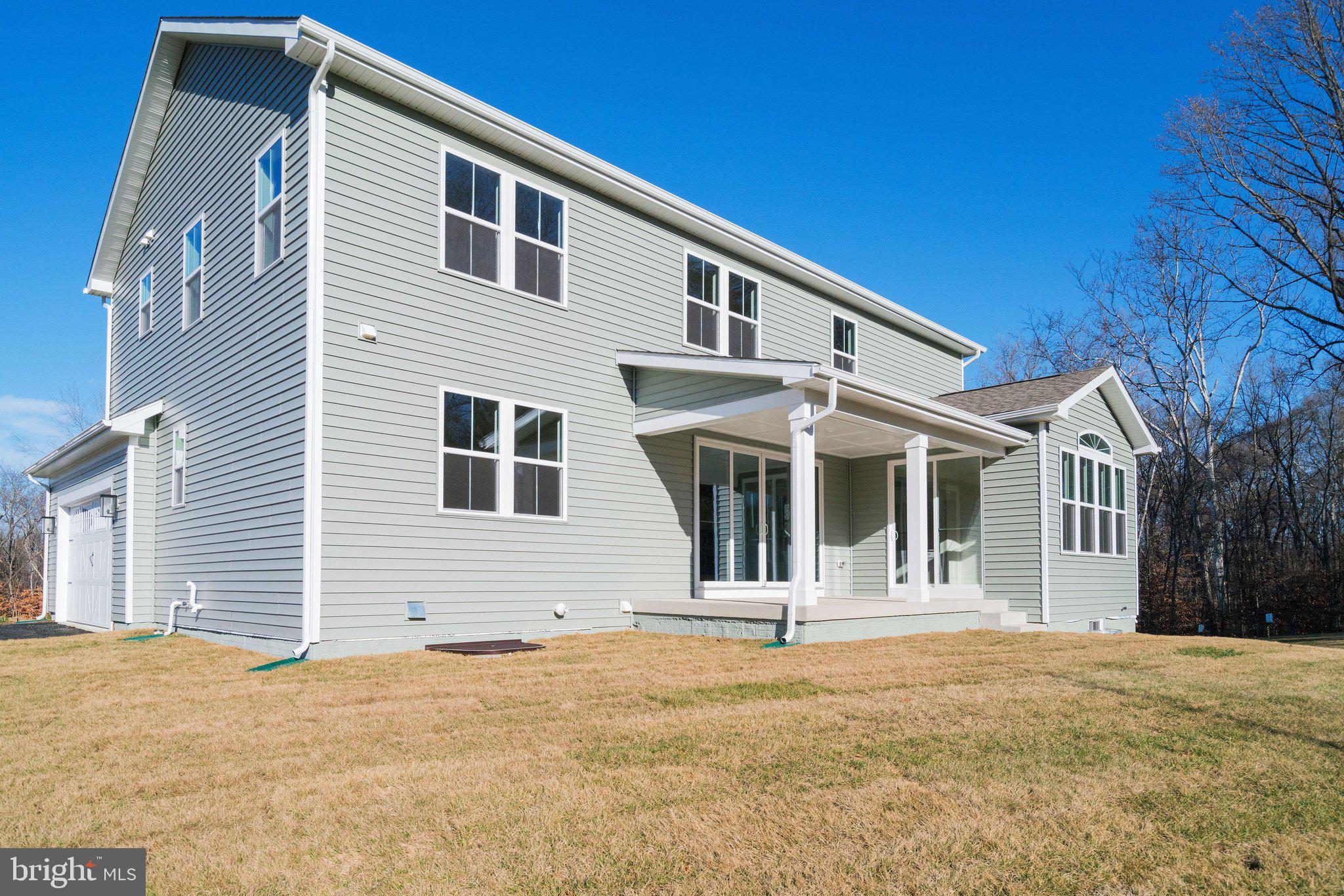 ST JAMES - Residential