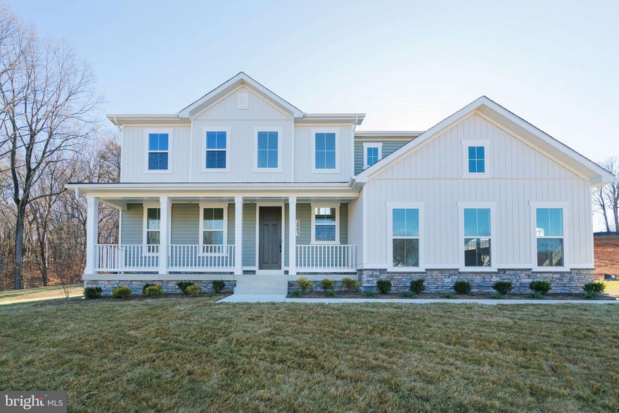 Preston Elevation C with tone water table, an inviting covered porch and continues to impress with formal dining room, spacious great room with electric fireplace, well- appointed kitchen featuring a center island, pantry, and nook. private study round out the mail floor, upstairs, discover a central laundry, a large loft, three secondary bedrooms with shared full bath and an elegant primary suite boasting an attached bath and expansive walk- in closet. finished basement with an extra bedroom and full bath, stop by today and tour this beautiful home