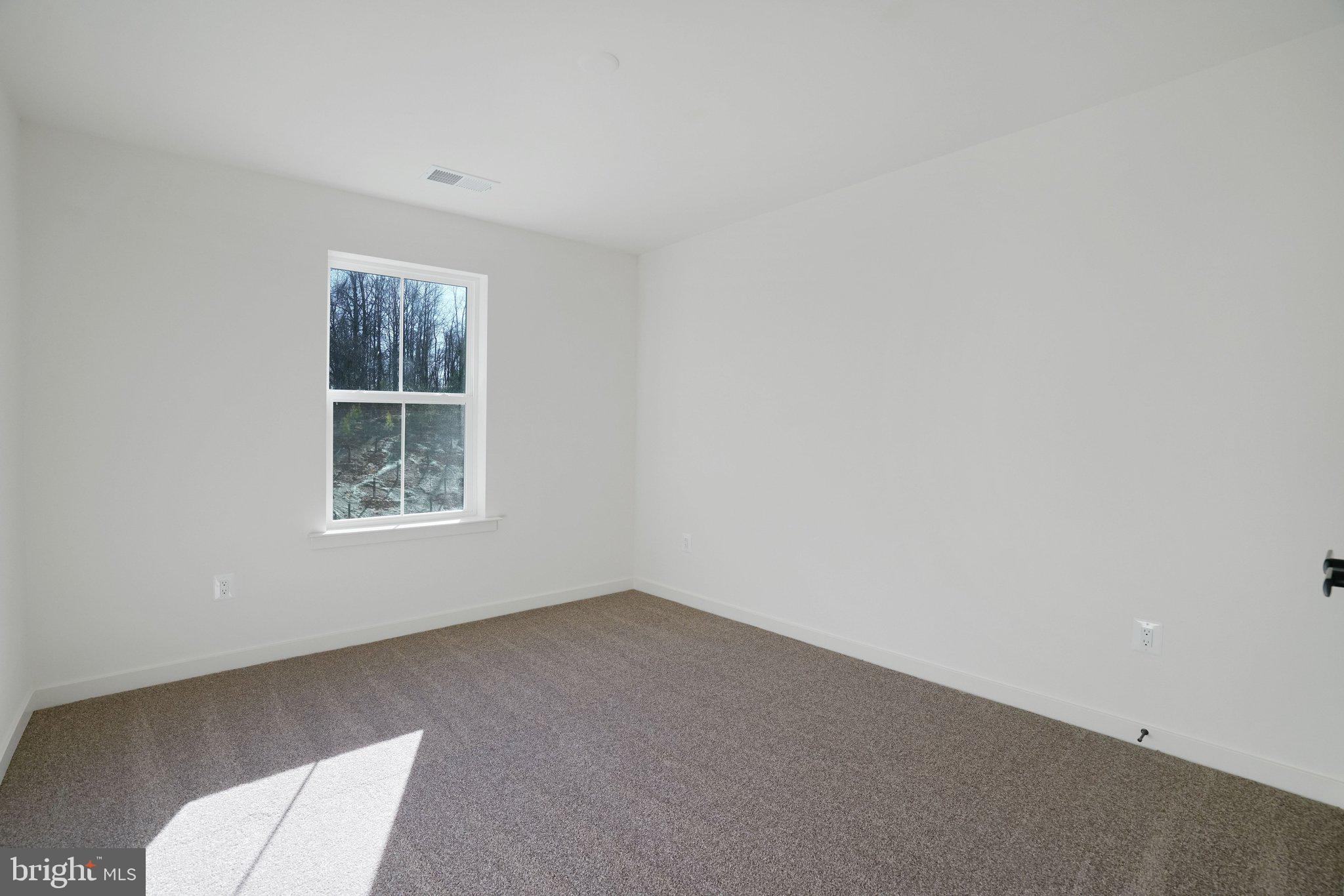 ST JAMES - Residential