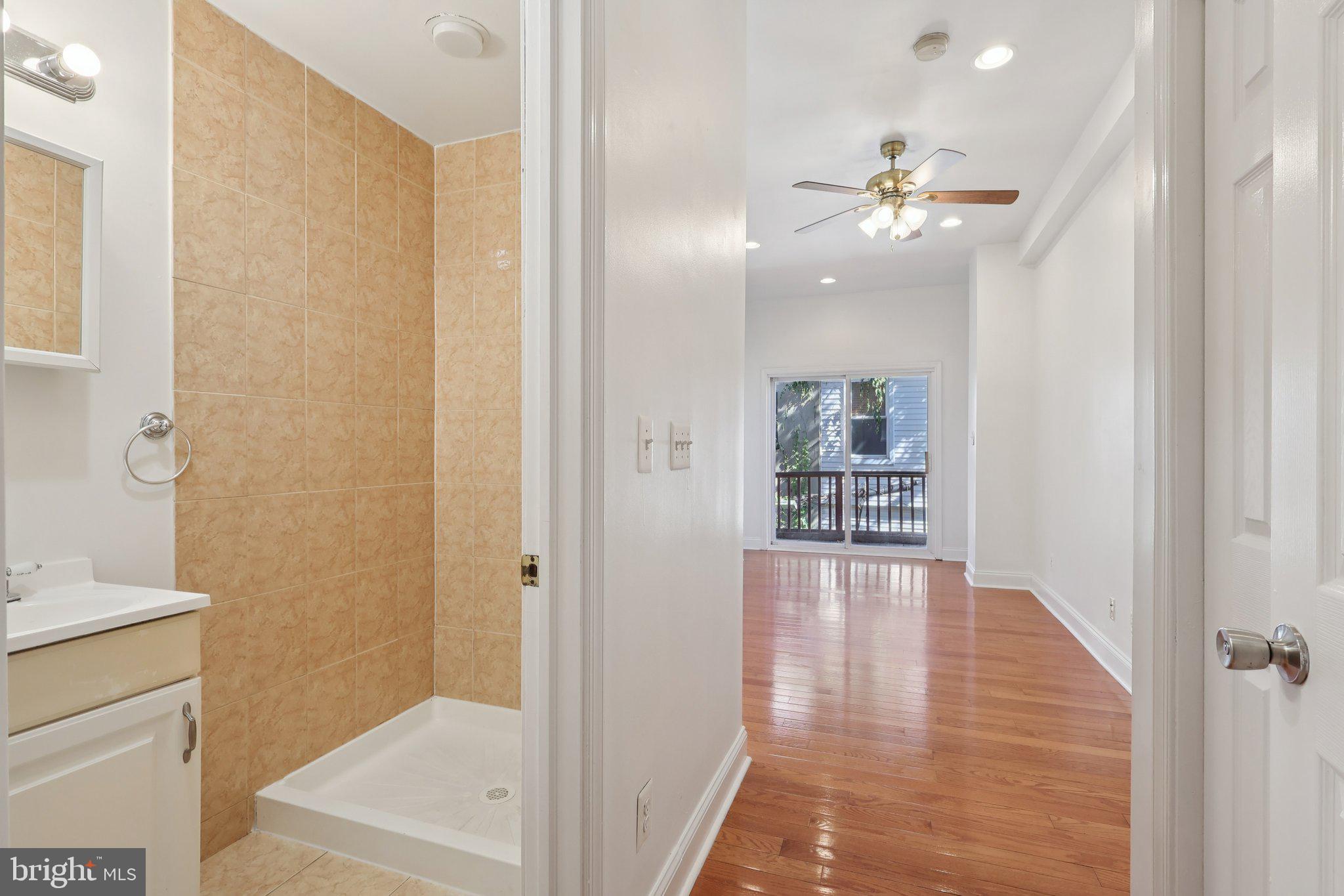 GRADUATE HOSPITAL - Residential