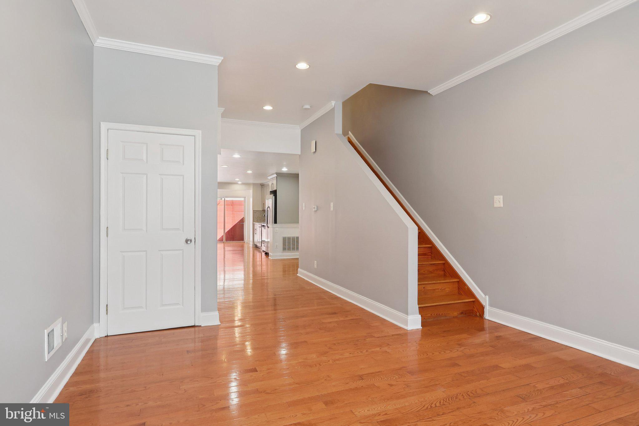 GRADUATE HOSPITAL - Residential