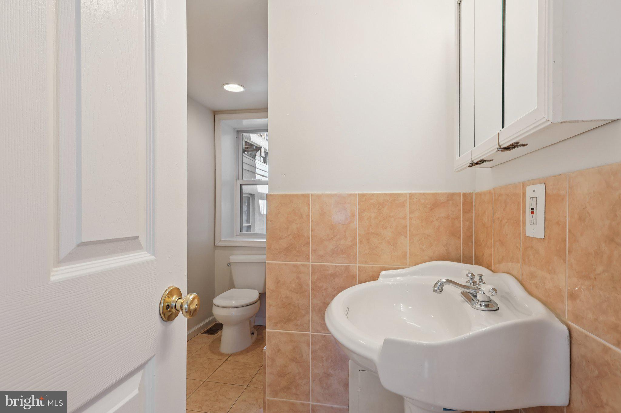 GRADUATE HOSPITAL - Residential