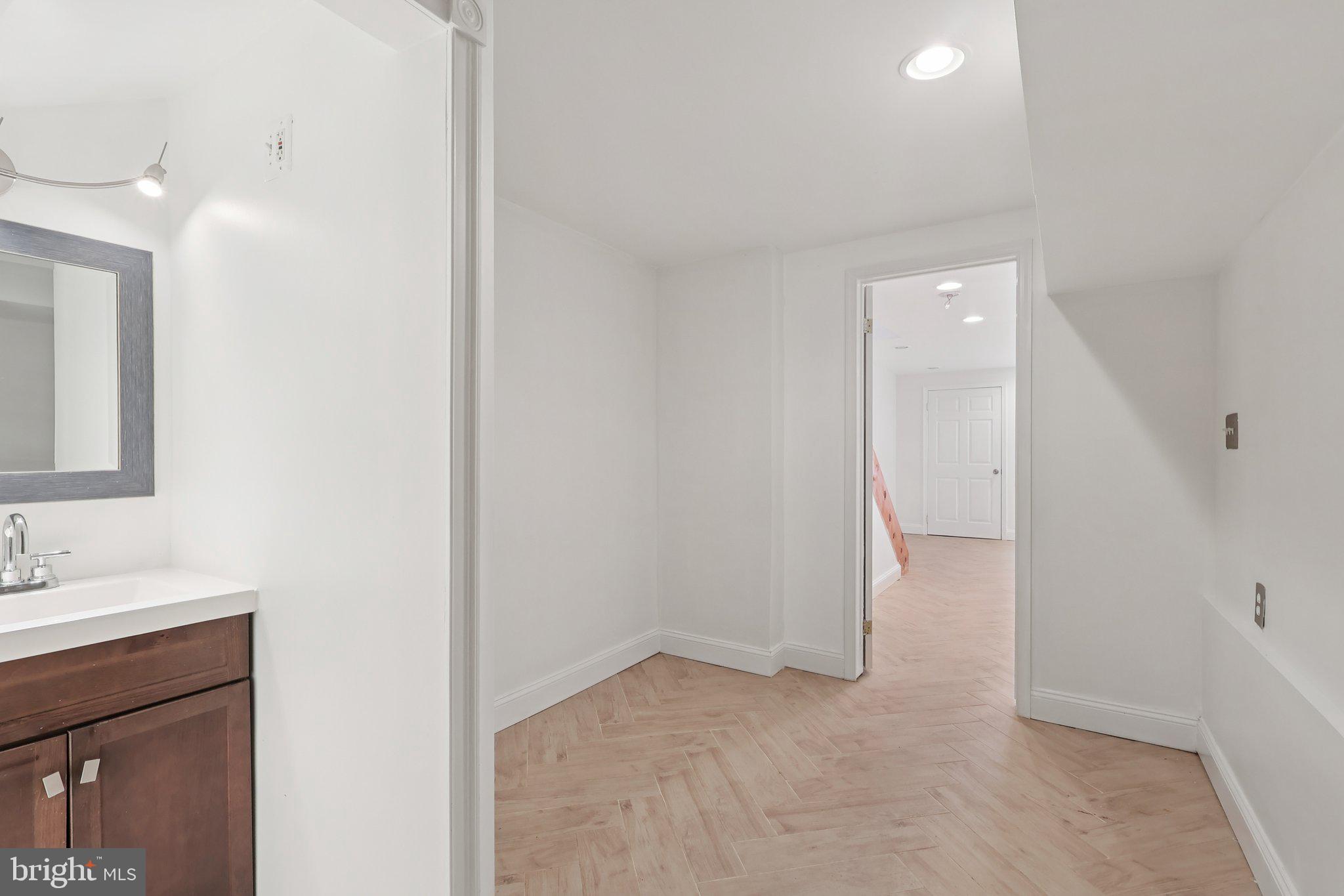 GRADUATE HOSPITAL - Residential