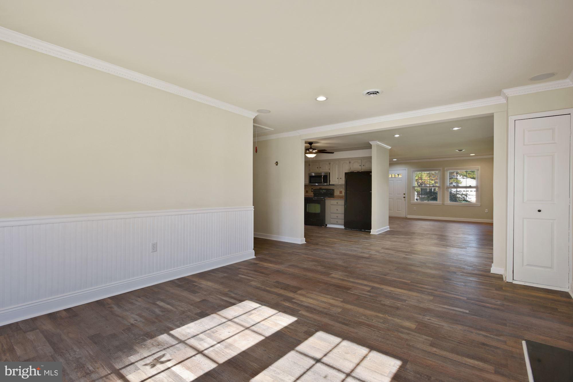 STERLING  PARK - Residential Lease