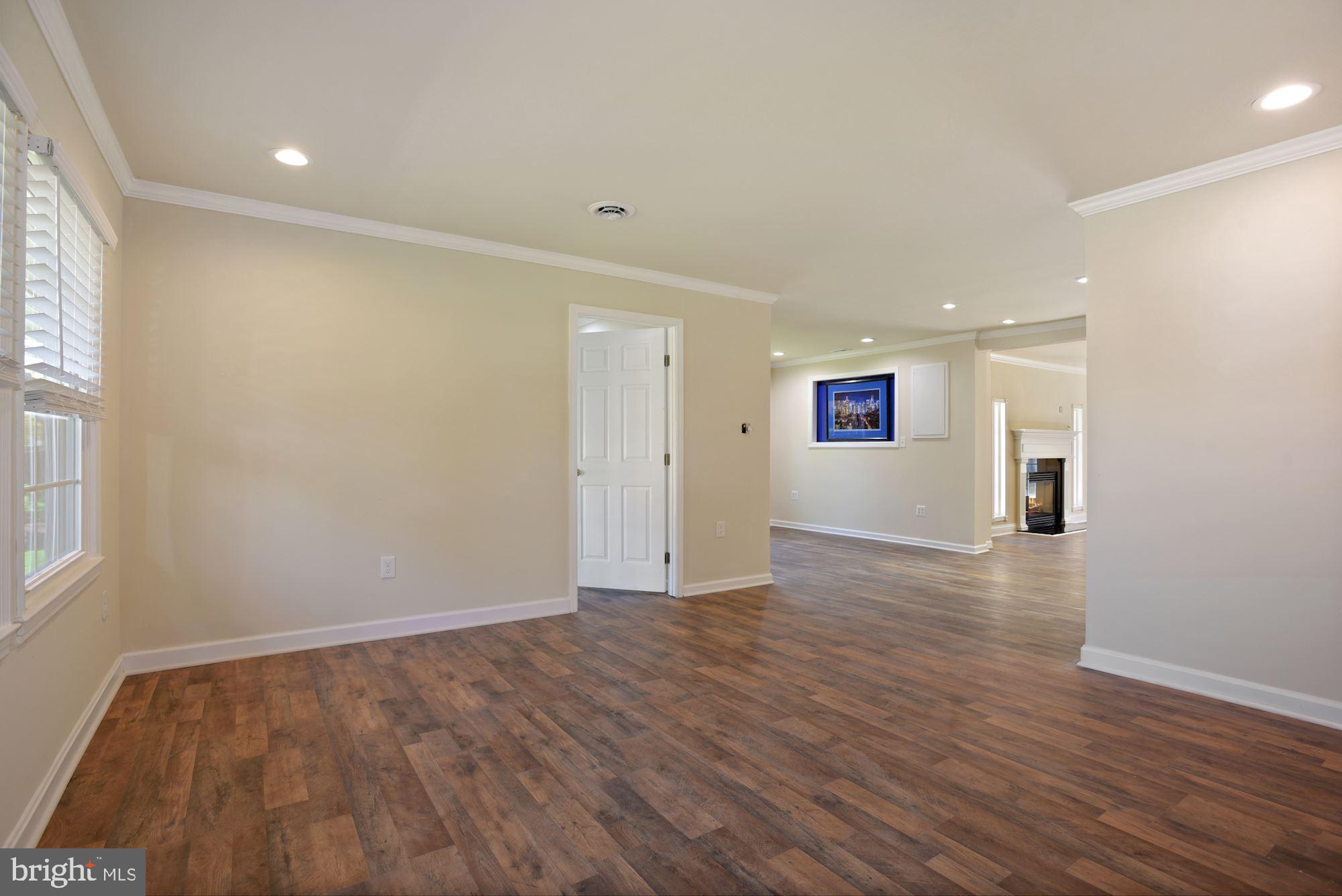 STERLING  PARK - Residential Lease