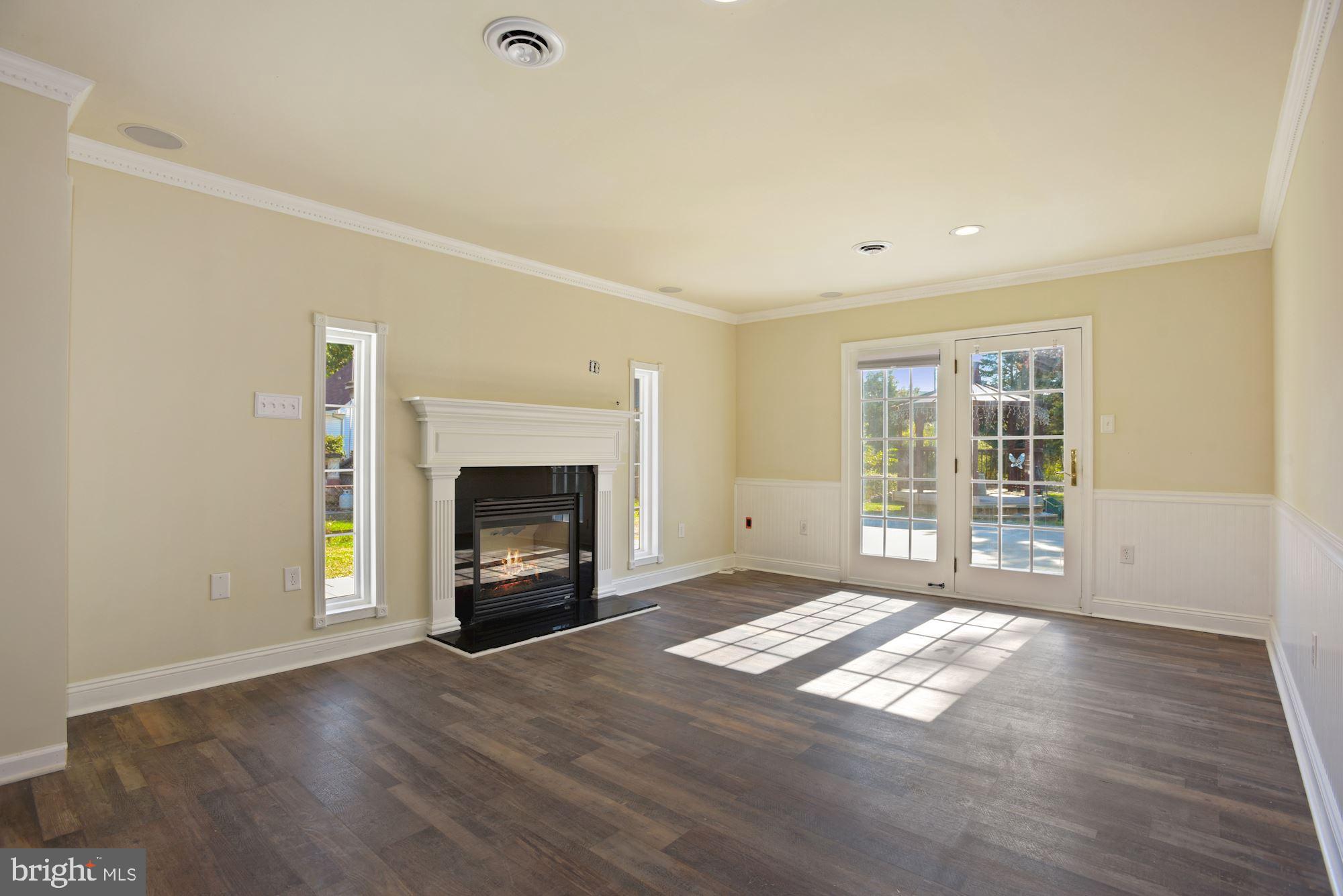 STERLING  PARK - Residential Lease