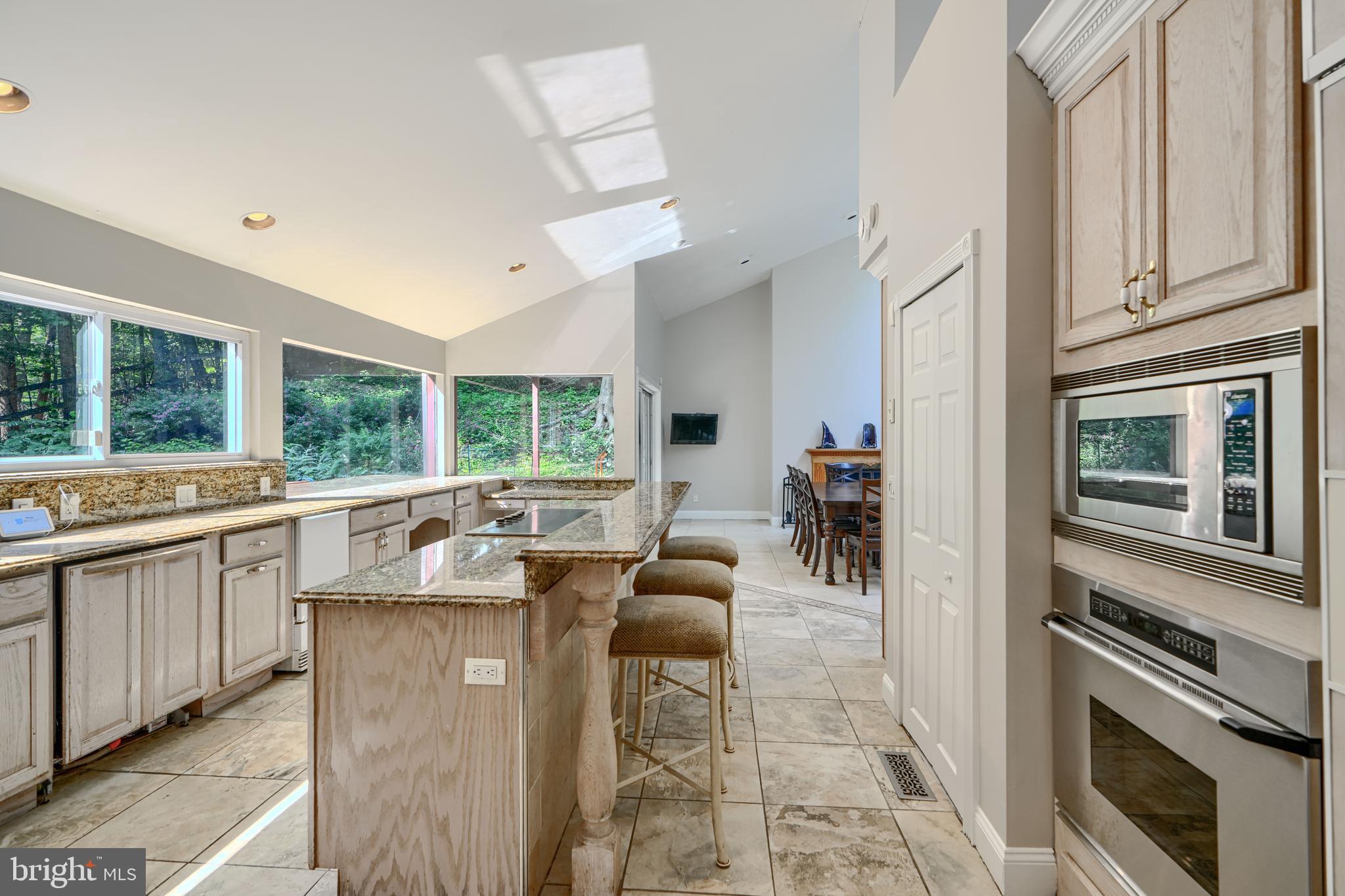 TUFTON FARMS - Residential