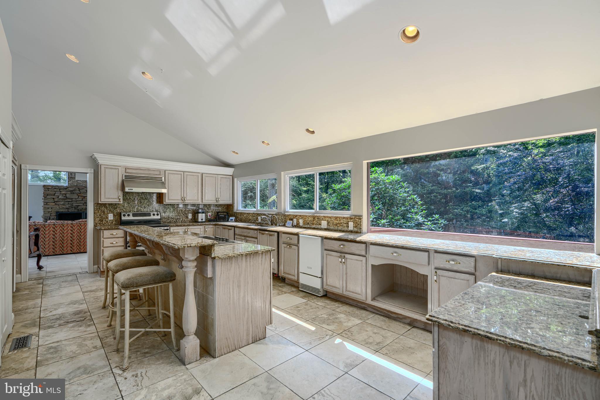 TUFTON FARMS - Residential