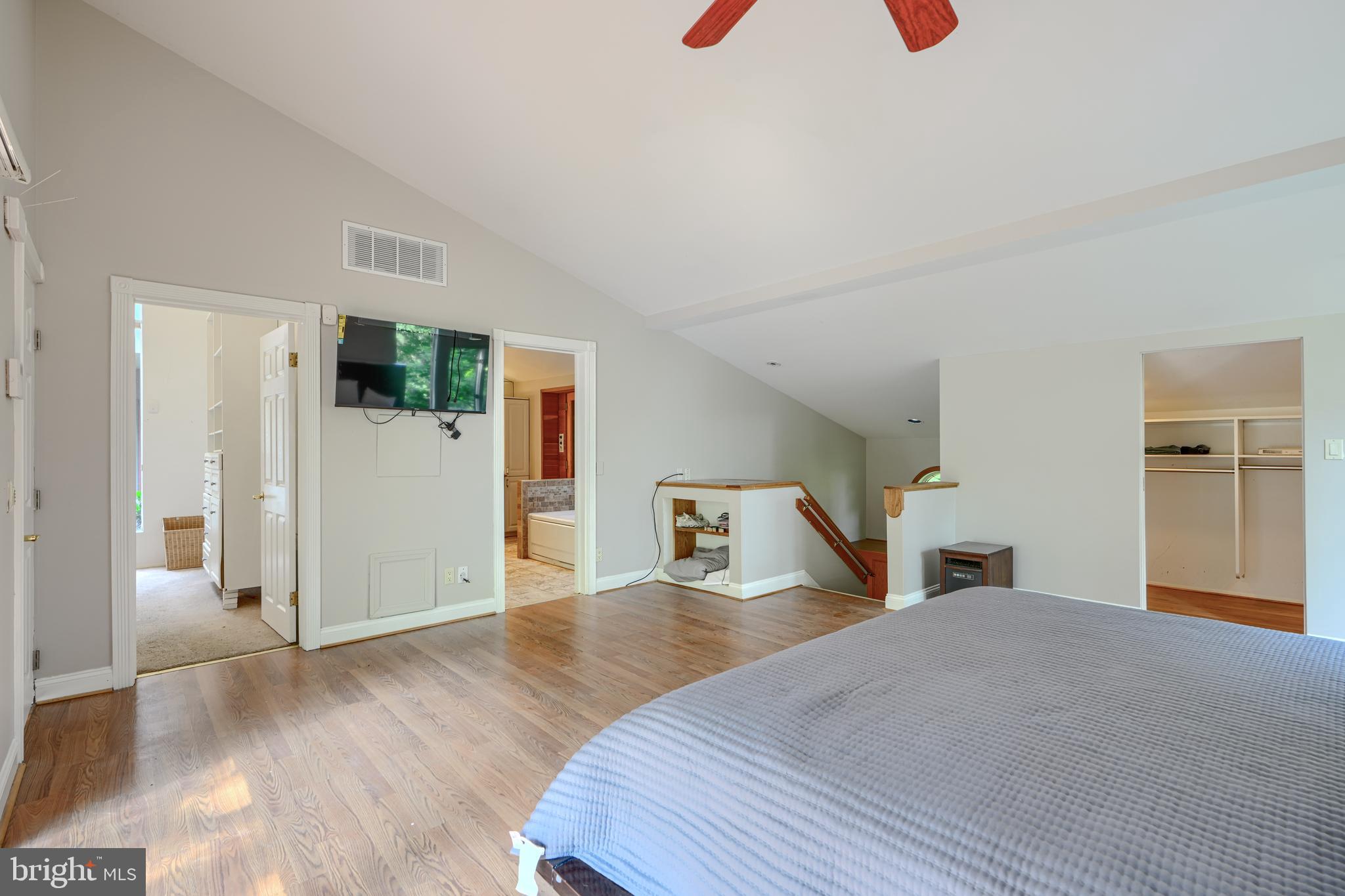 TUFTON FARMS - Residential