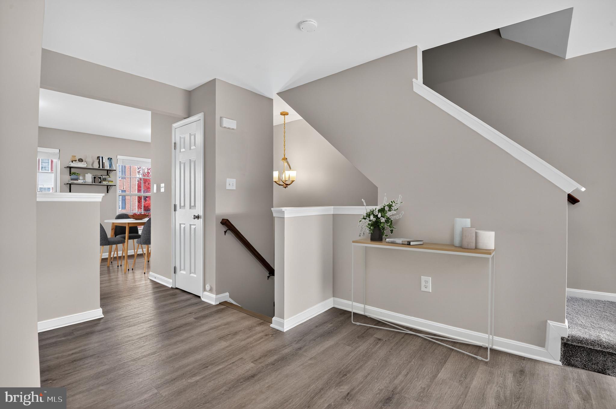 TRAILSIDE - Residential