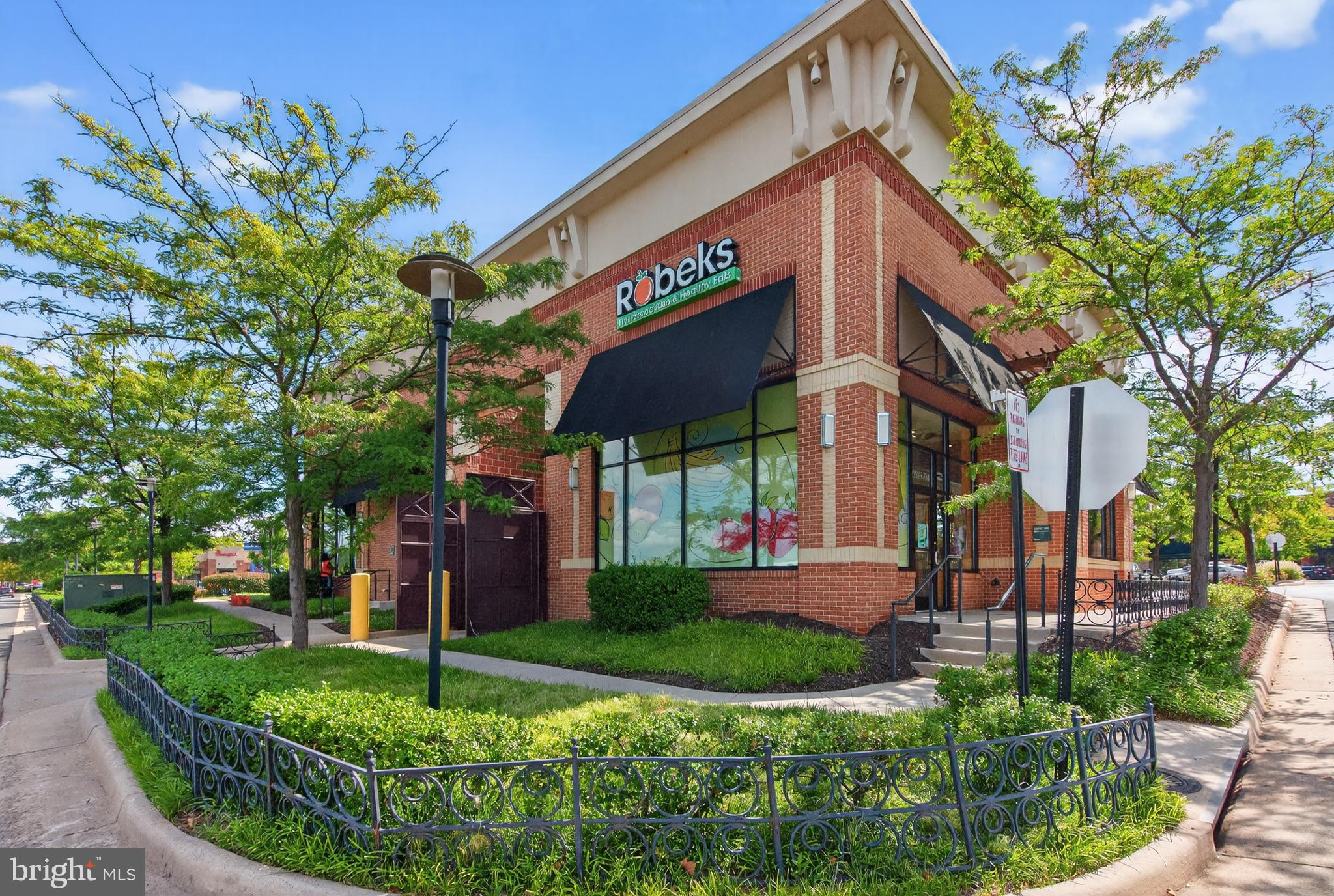 TRAILSIDE - Residential