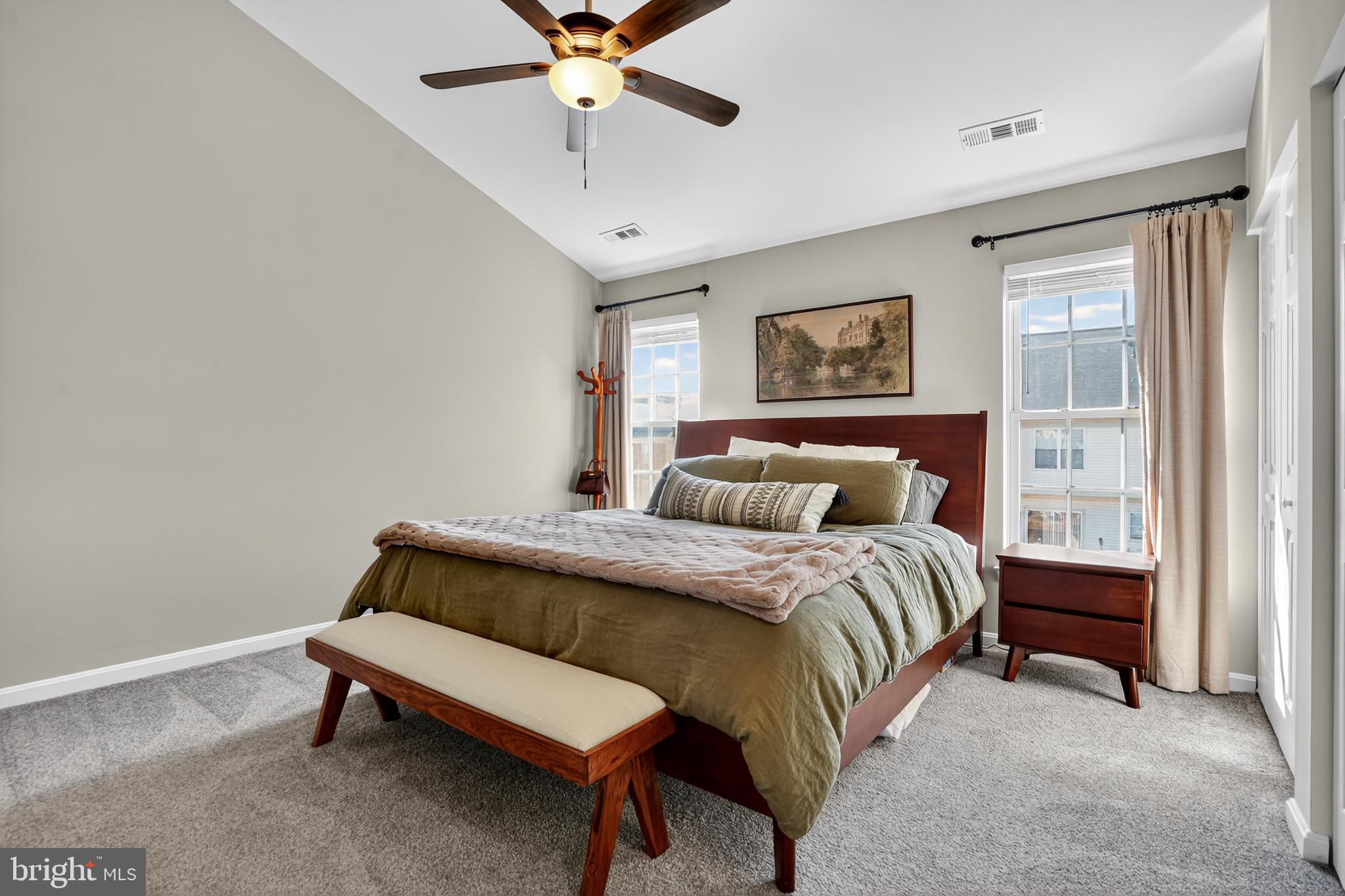 TRAILSIDE - Residential