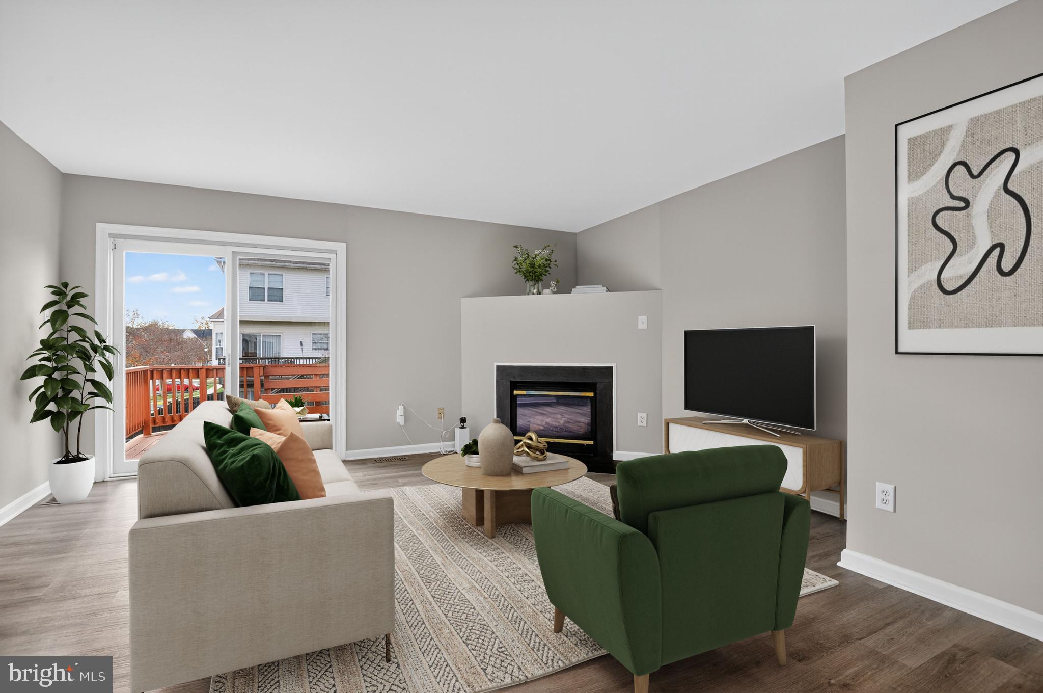 TRAILSIDE - Residential