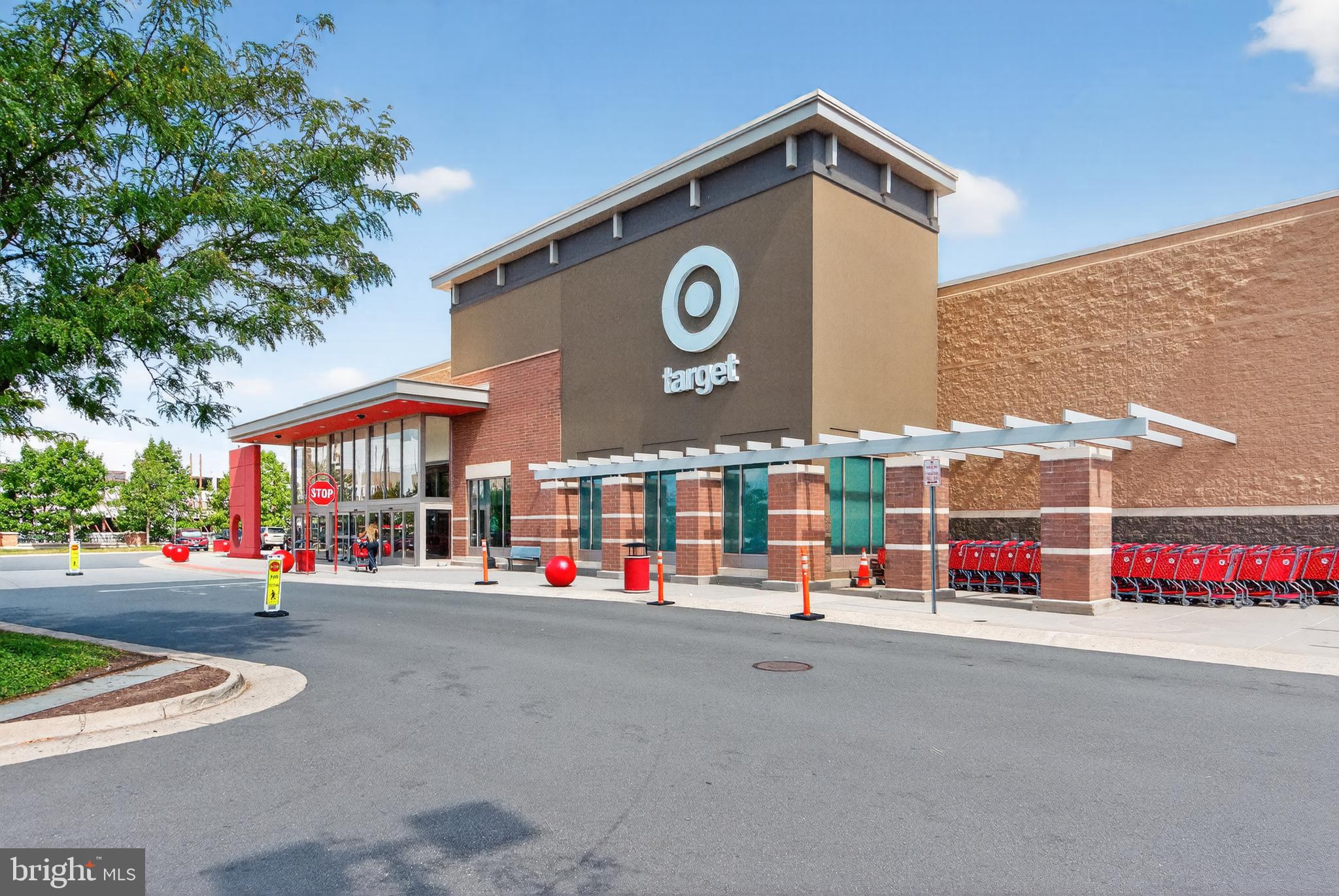 TRAILSIDE - Residential