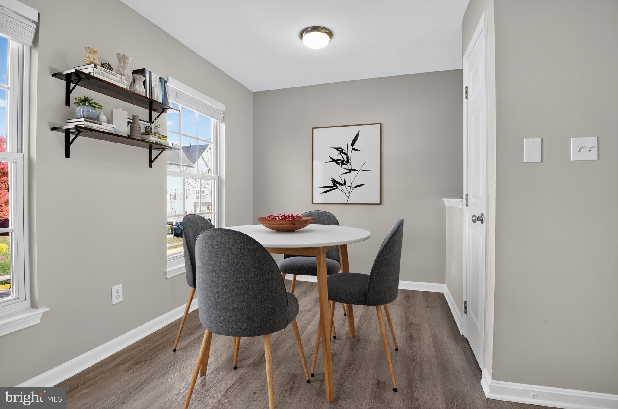 TRAILSIDE - Residential