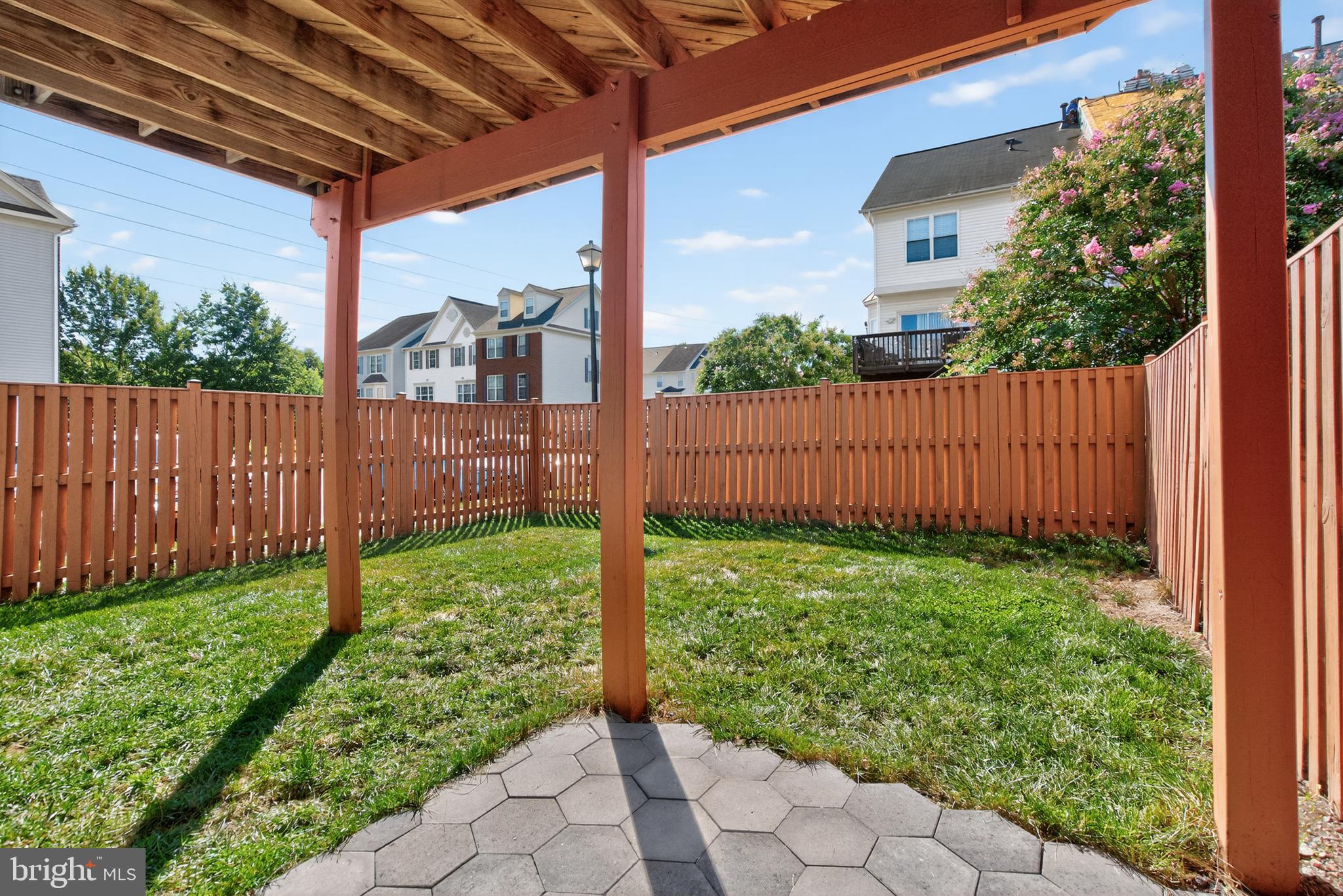 TRAILSIDE - Residential