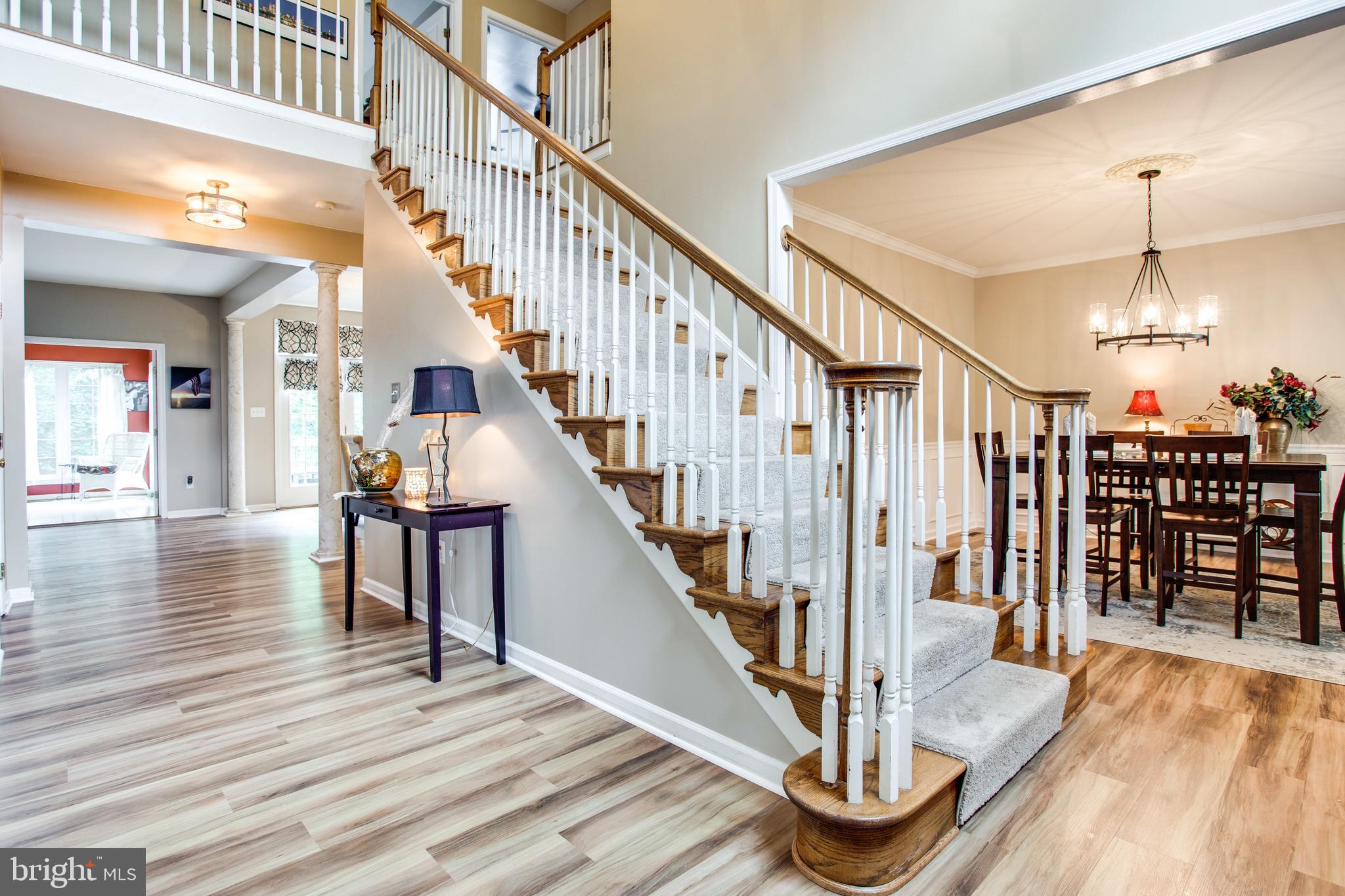 HUNTERS RUN - Residential