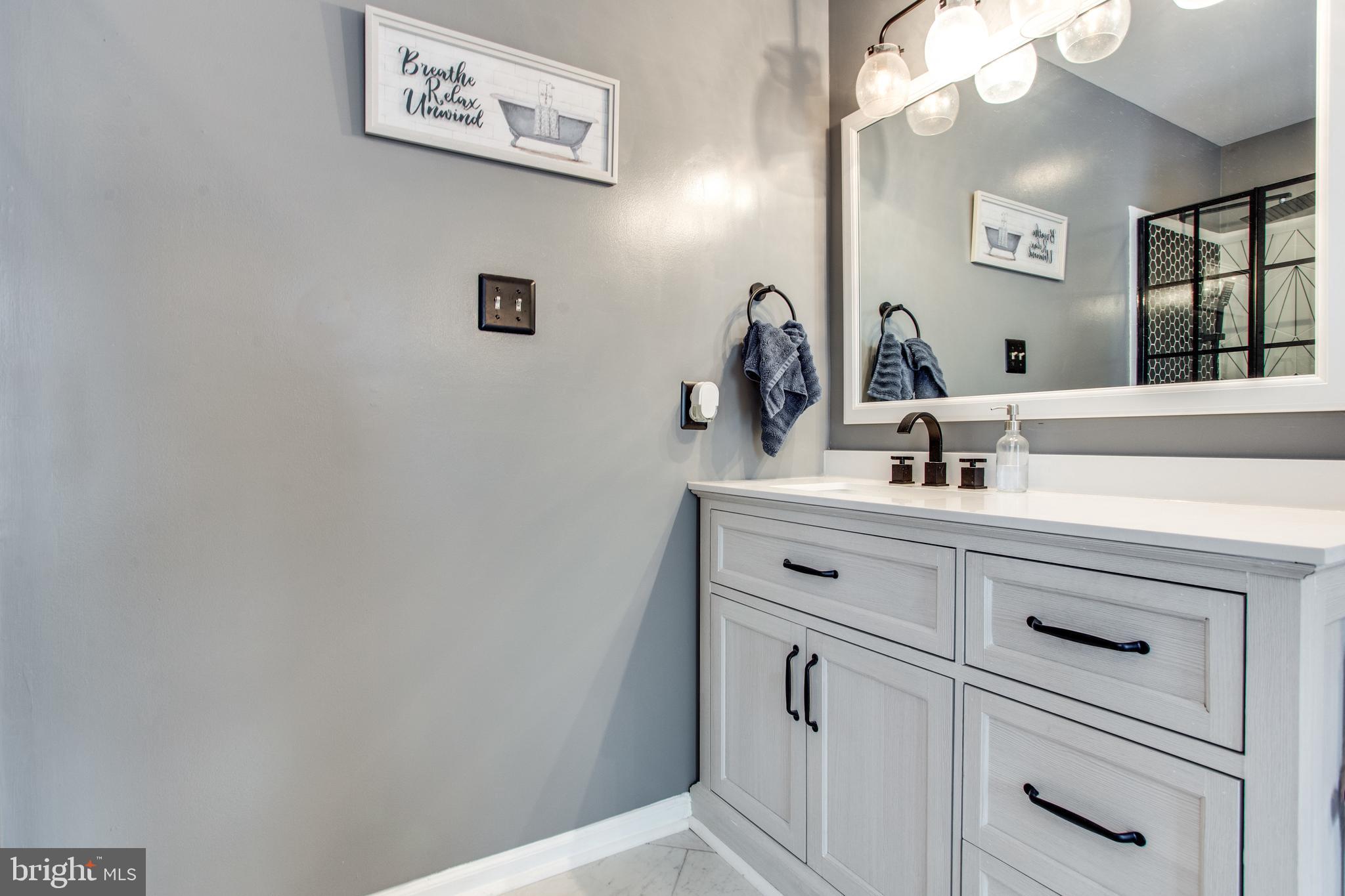 HUNTERS RUN - Residential