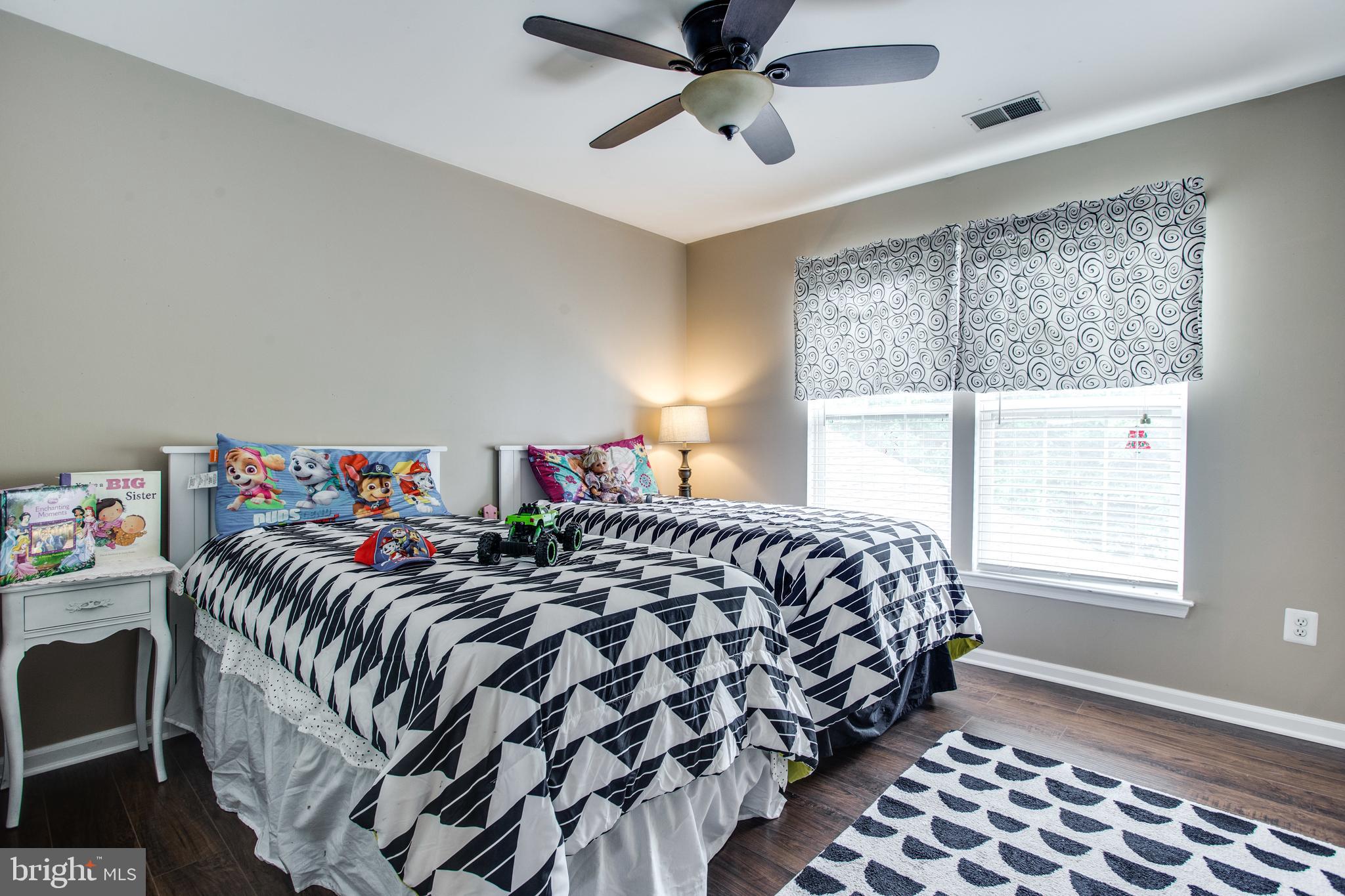 HUNTERS RUN - Residential