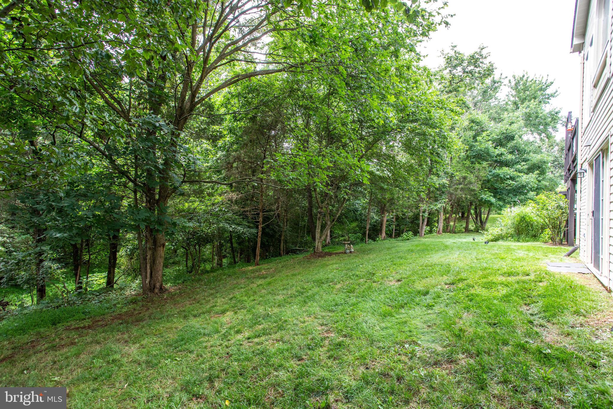 HUNTERS RUN - Residential