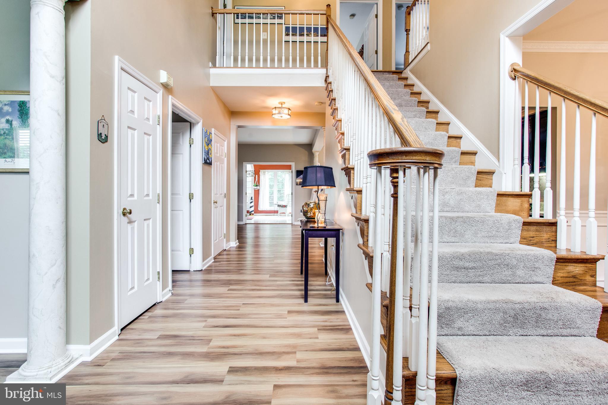 HUNTERS RUN - Residential