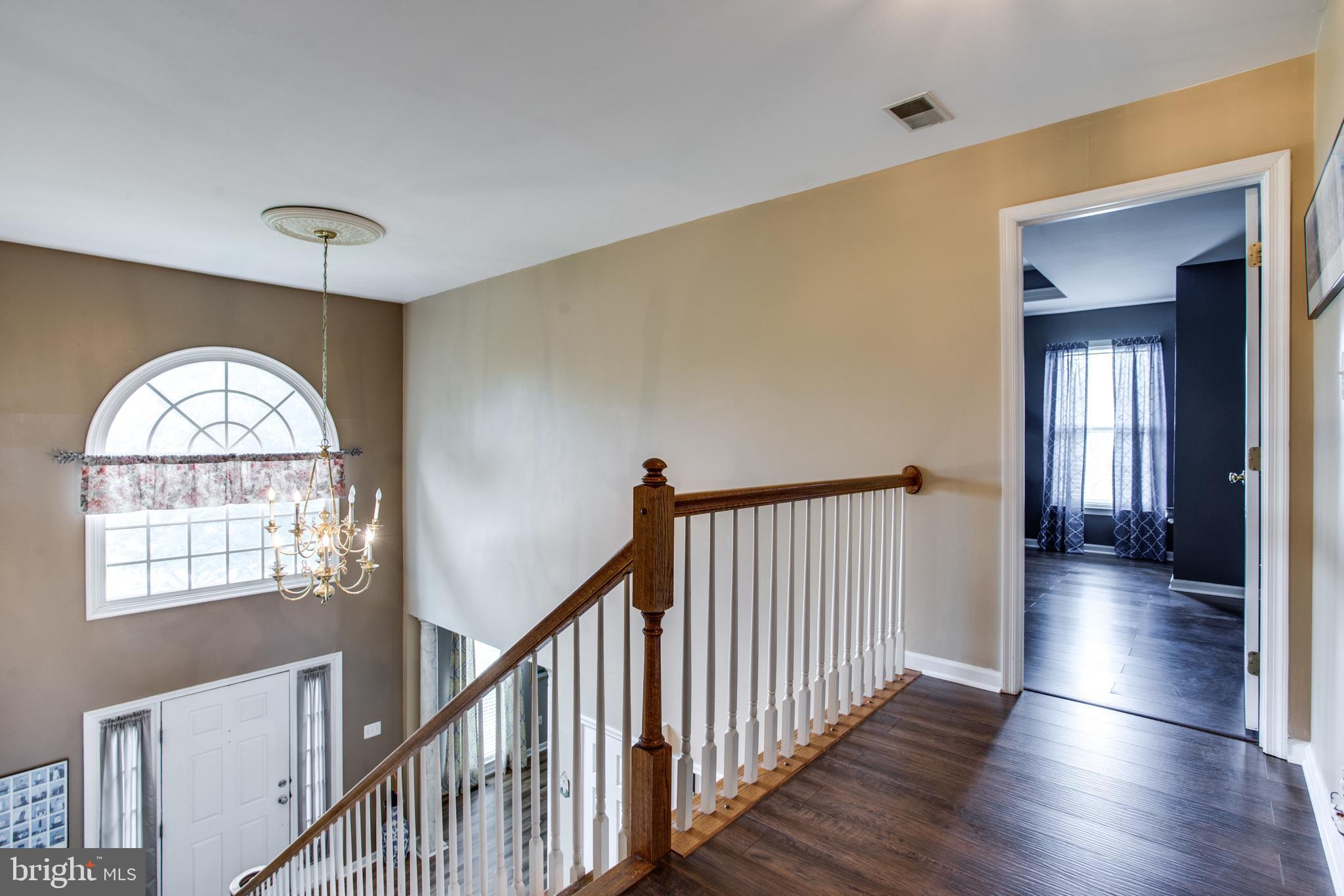 HUNTERS RUN - Residential