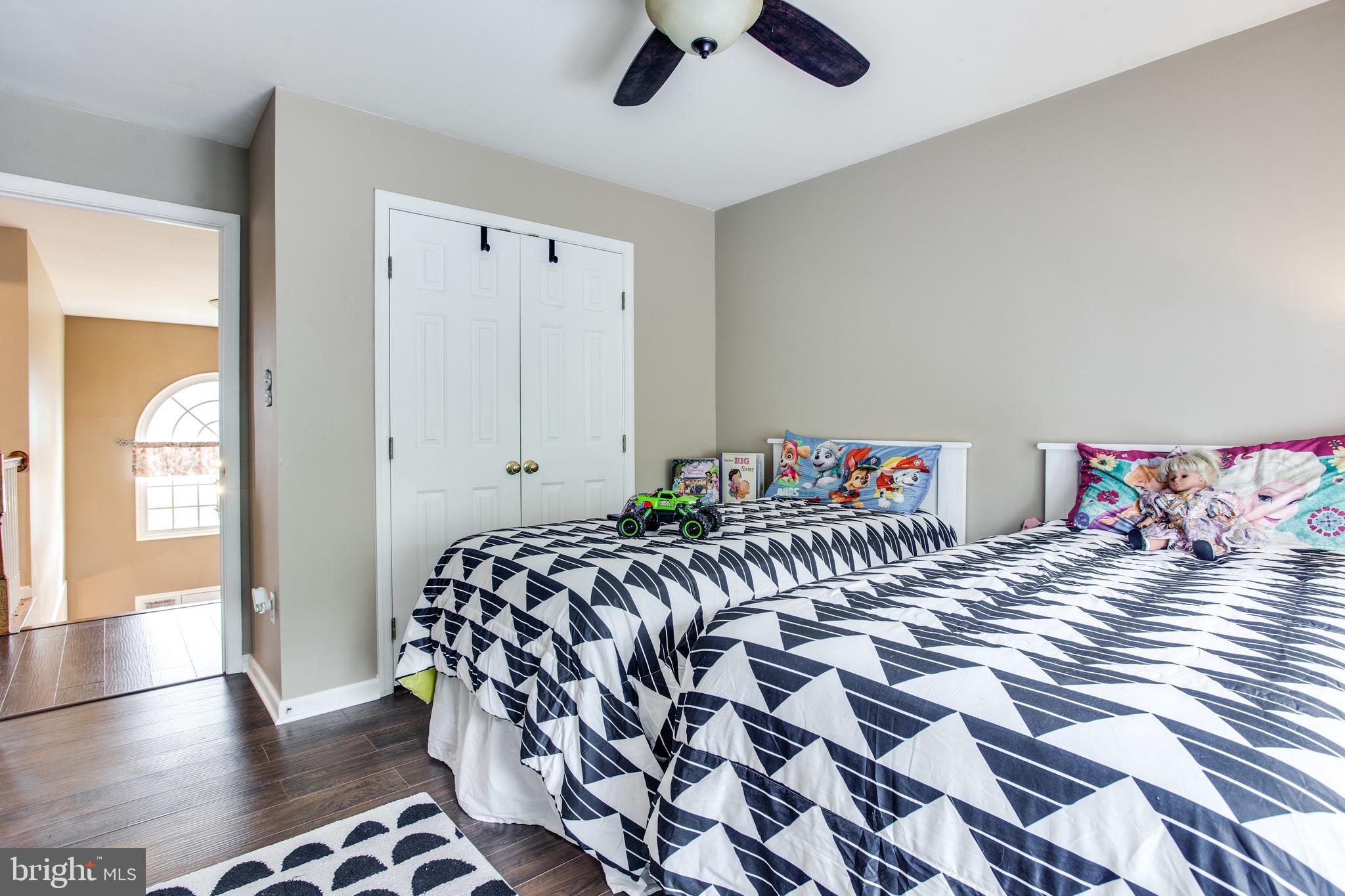 HUNTERS RUN - Residential