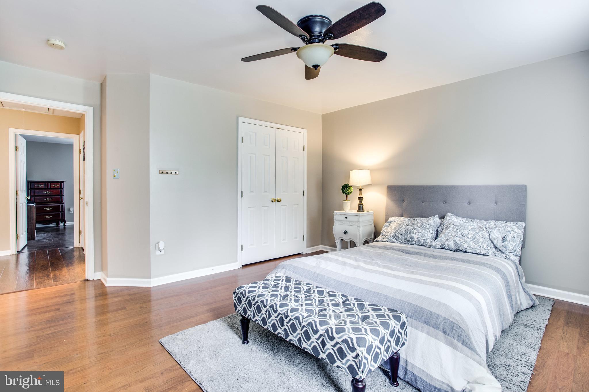 HUNTERS RUN - Residential