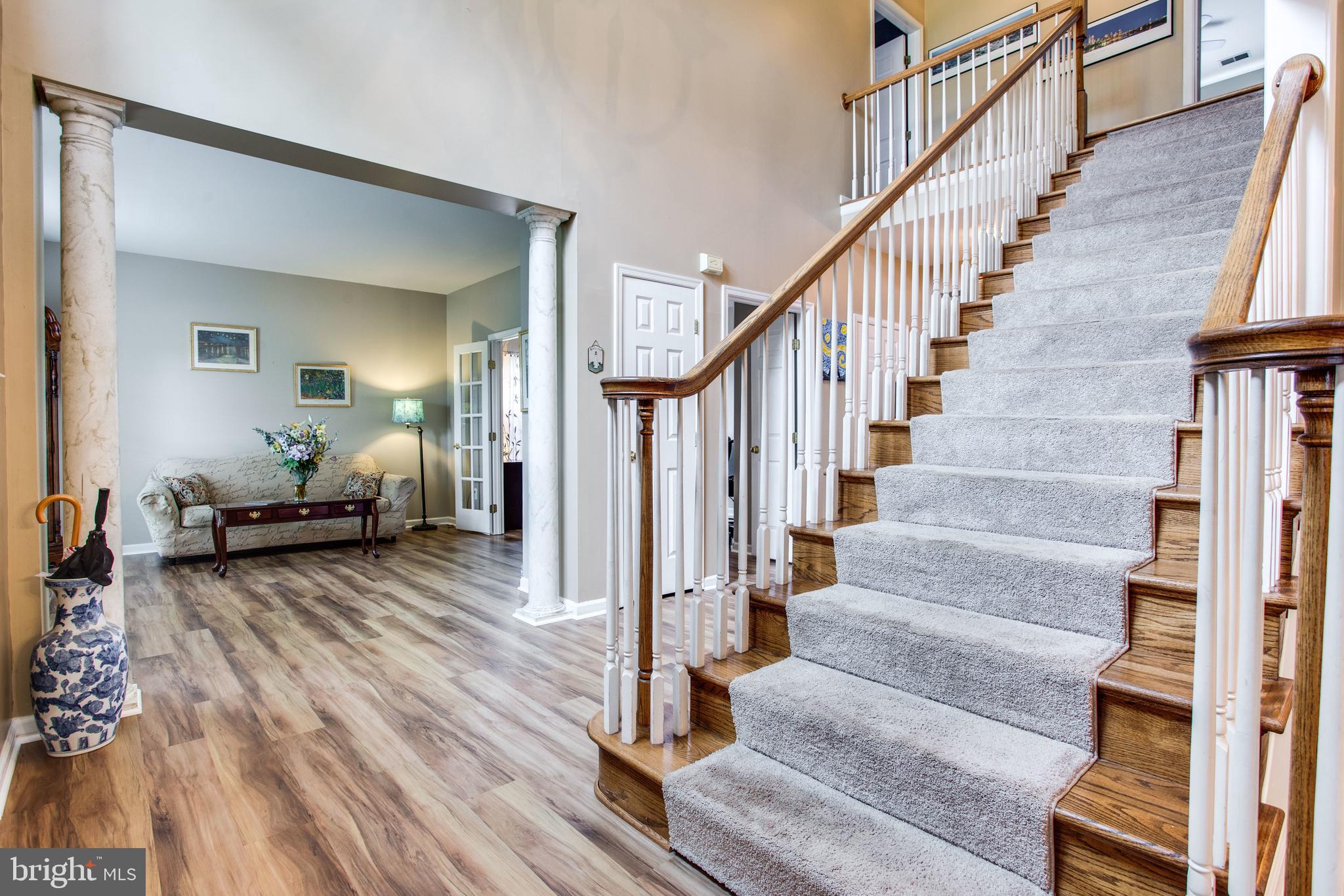 HUNTERS RUN - Residential