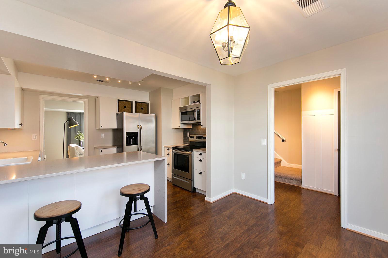 LEEDS SQUARE - Residential