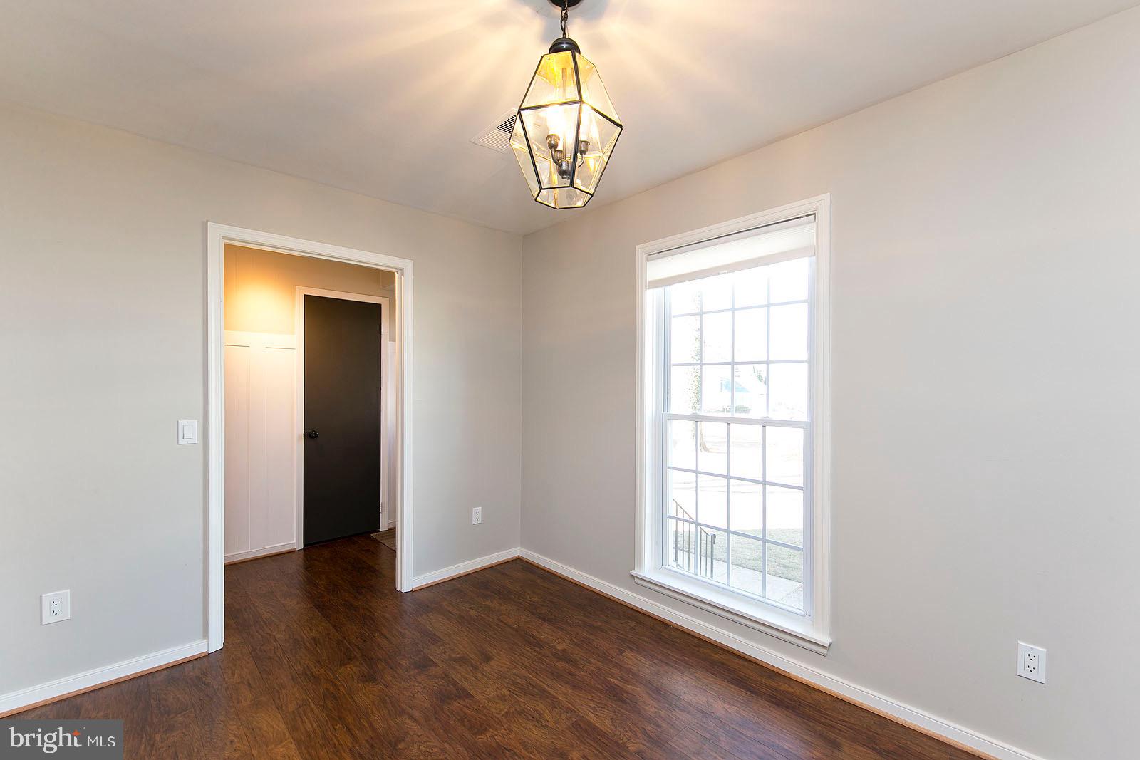 LEEDS SQUARE - Residential