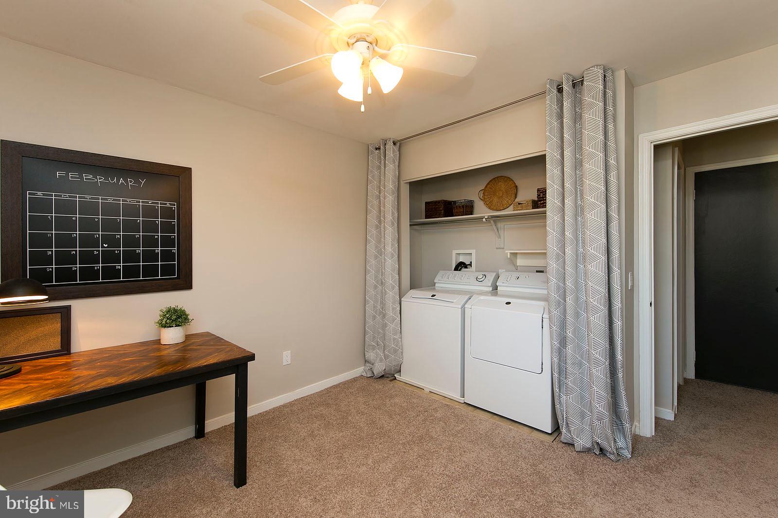 LEEDS SQUARE - Residential