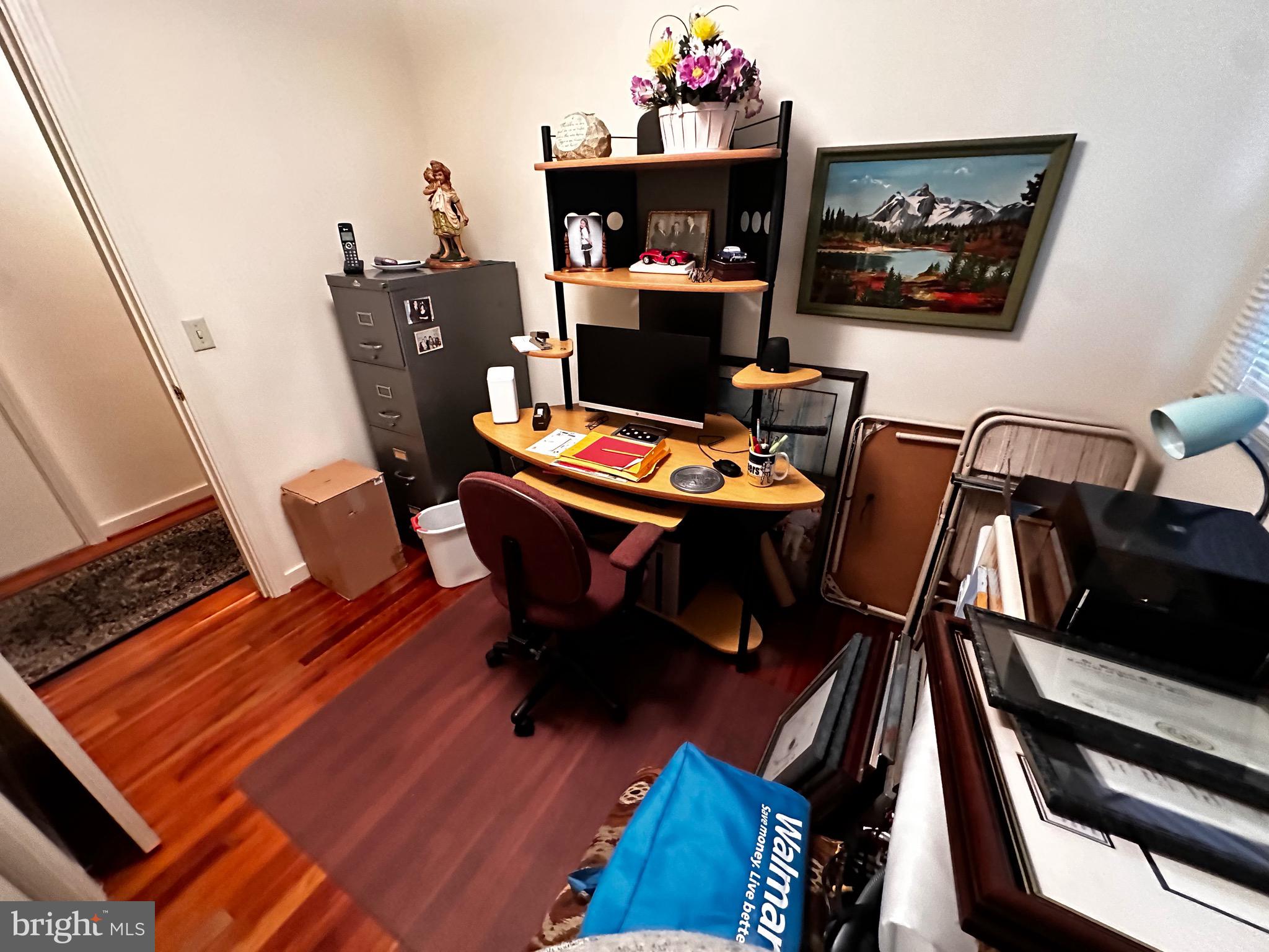 HAWTHORN HEIGHTS - Residential