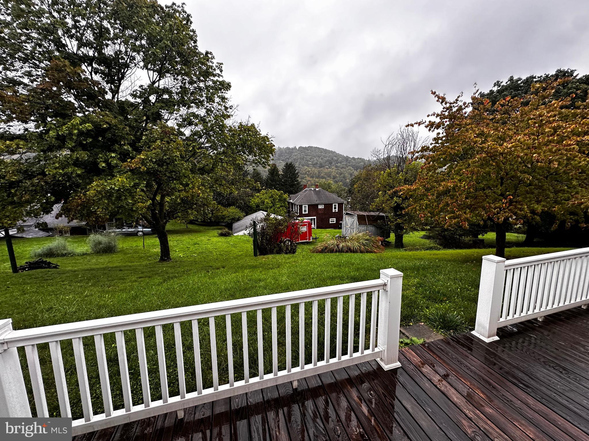 HAWTHORN HEIGHTS - Residential