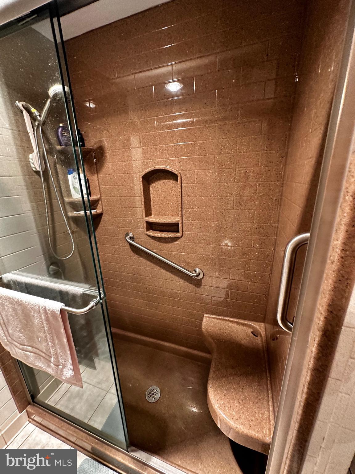 HAWTHORN HEIGHTS - Residential