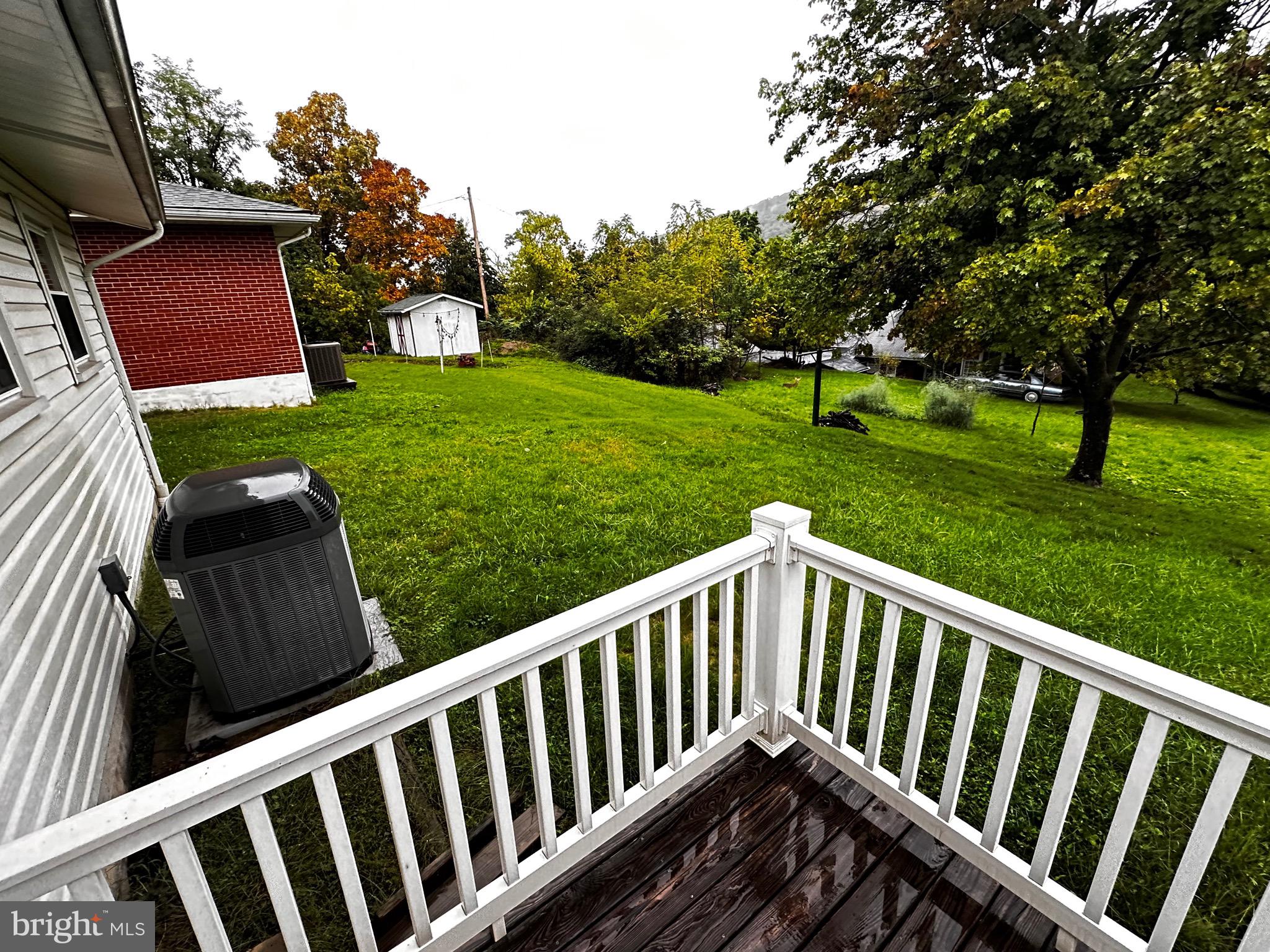 HAWTHORN HEIGHTS - Residential