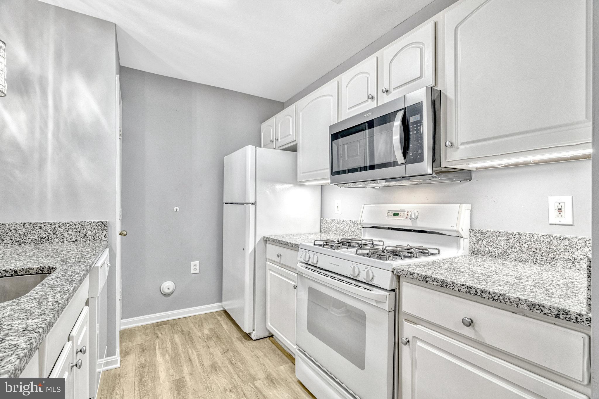 PARKSIDE AT ASHBURN - Residential Lease