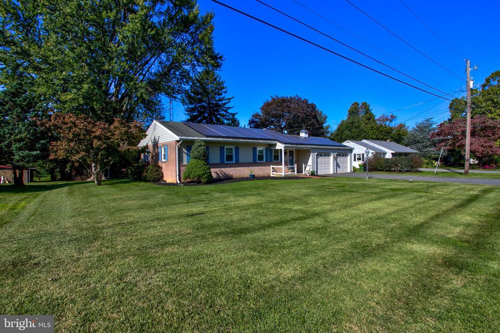 Photo of 316 Homecrest Drive, Willow Street, PA 17584 (MLS # PALA2058298)