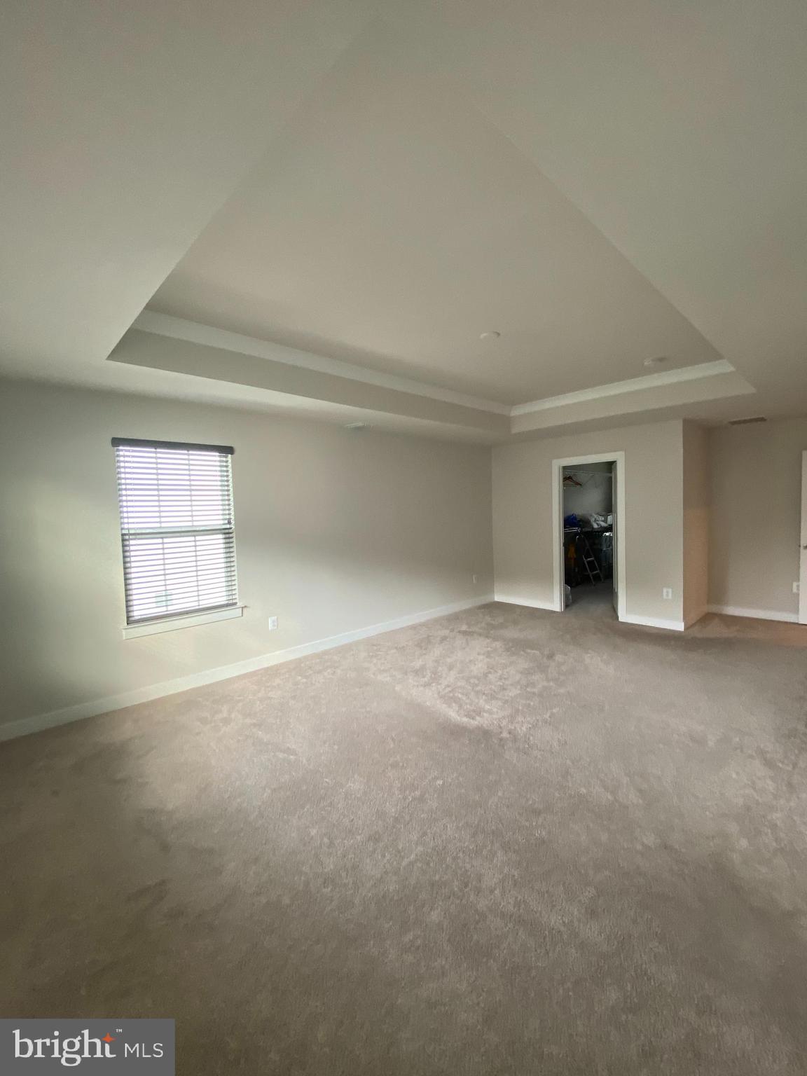 THE LAKES AT MARTINSBURG - Residential