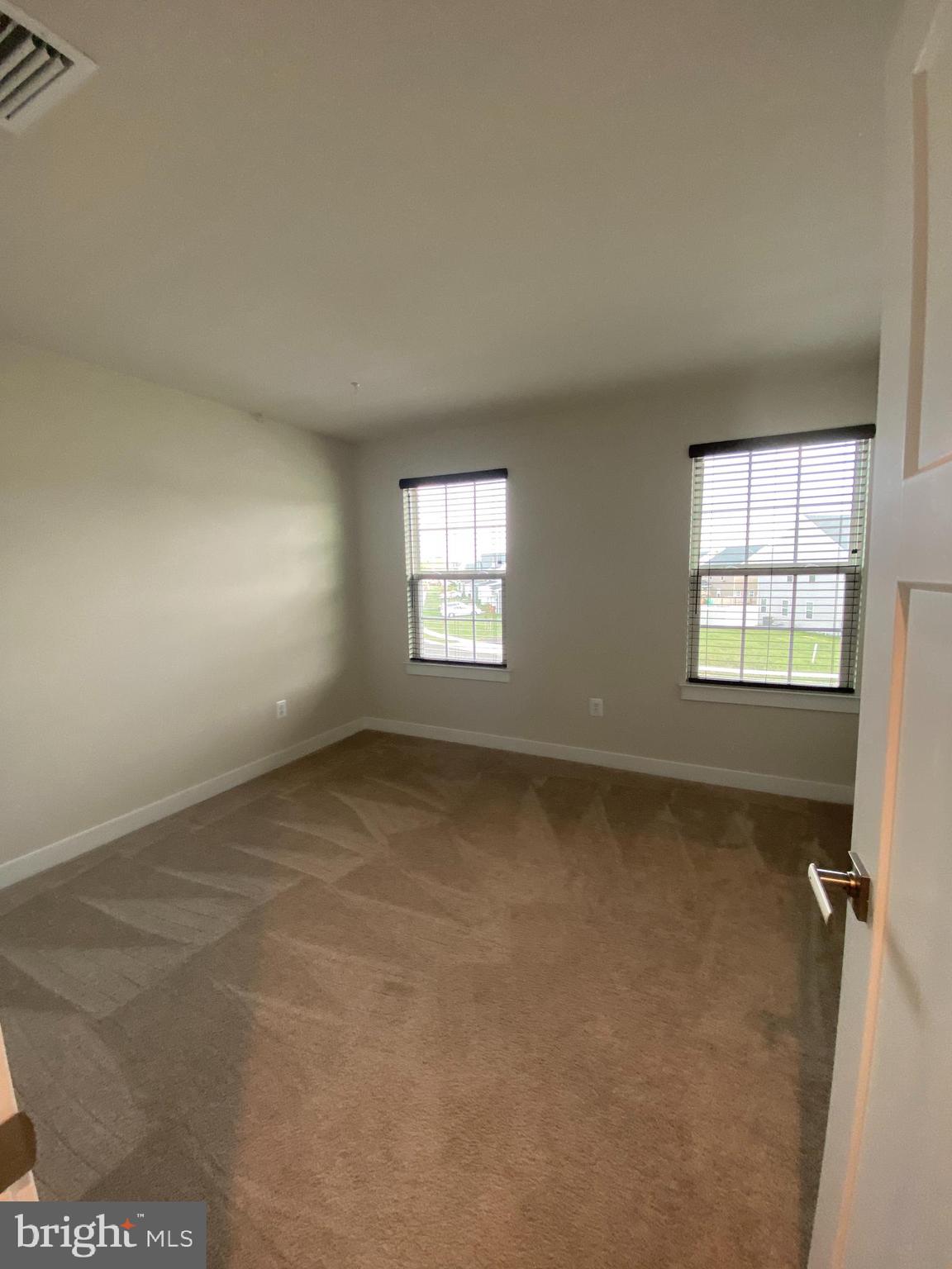 THE LAKES AT MARTINSBURG - Residential