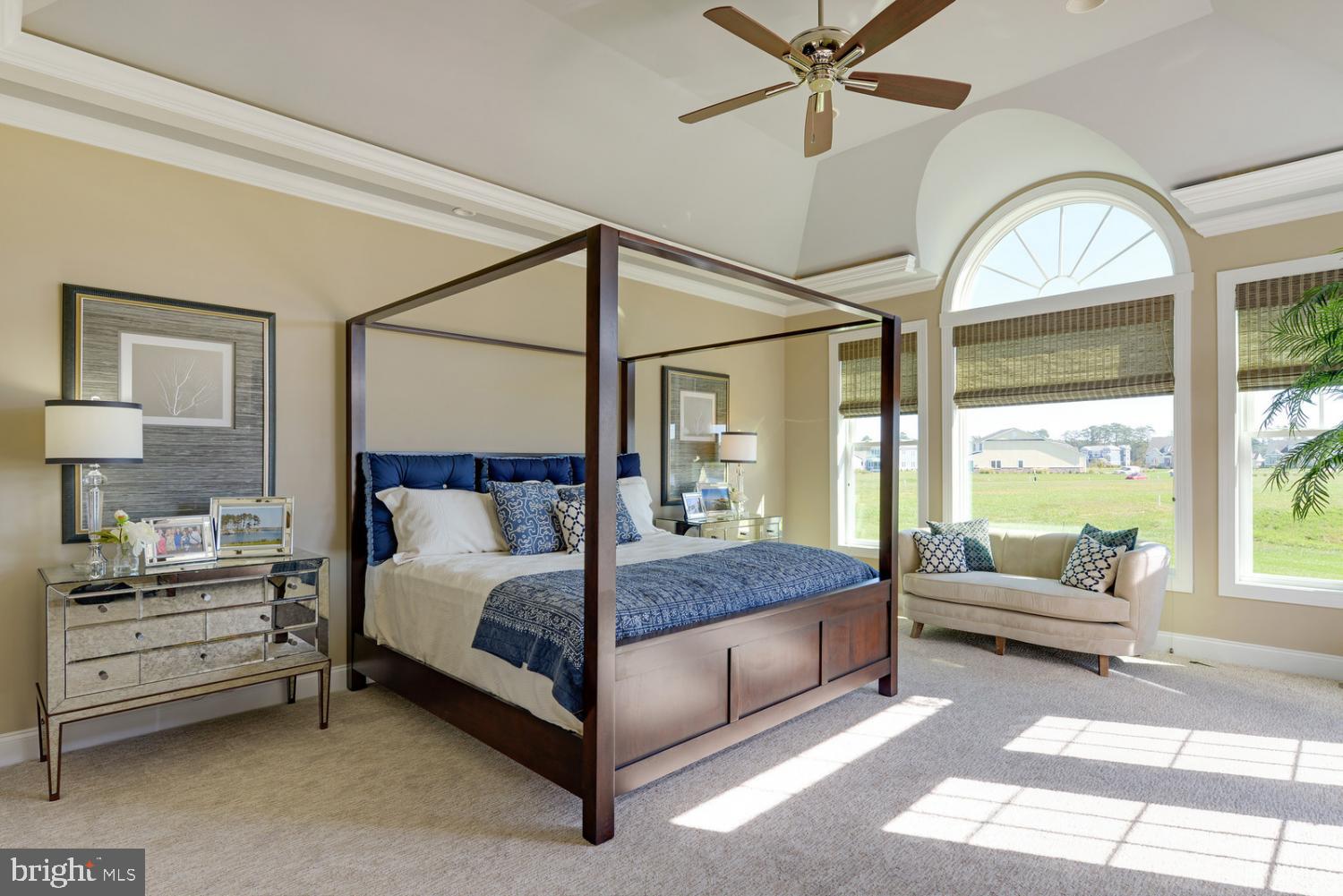 PENINSULA LAKES - Residential