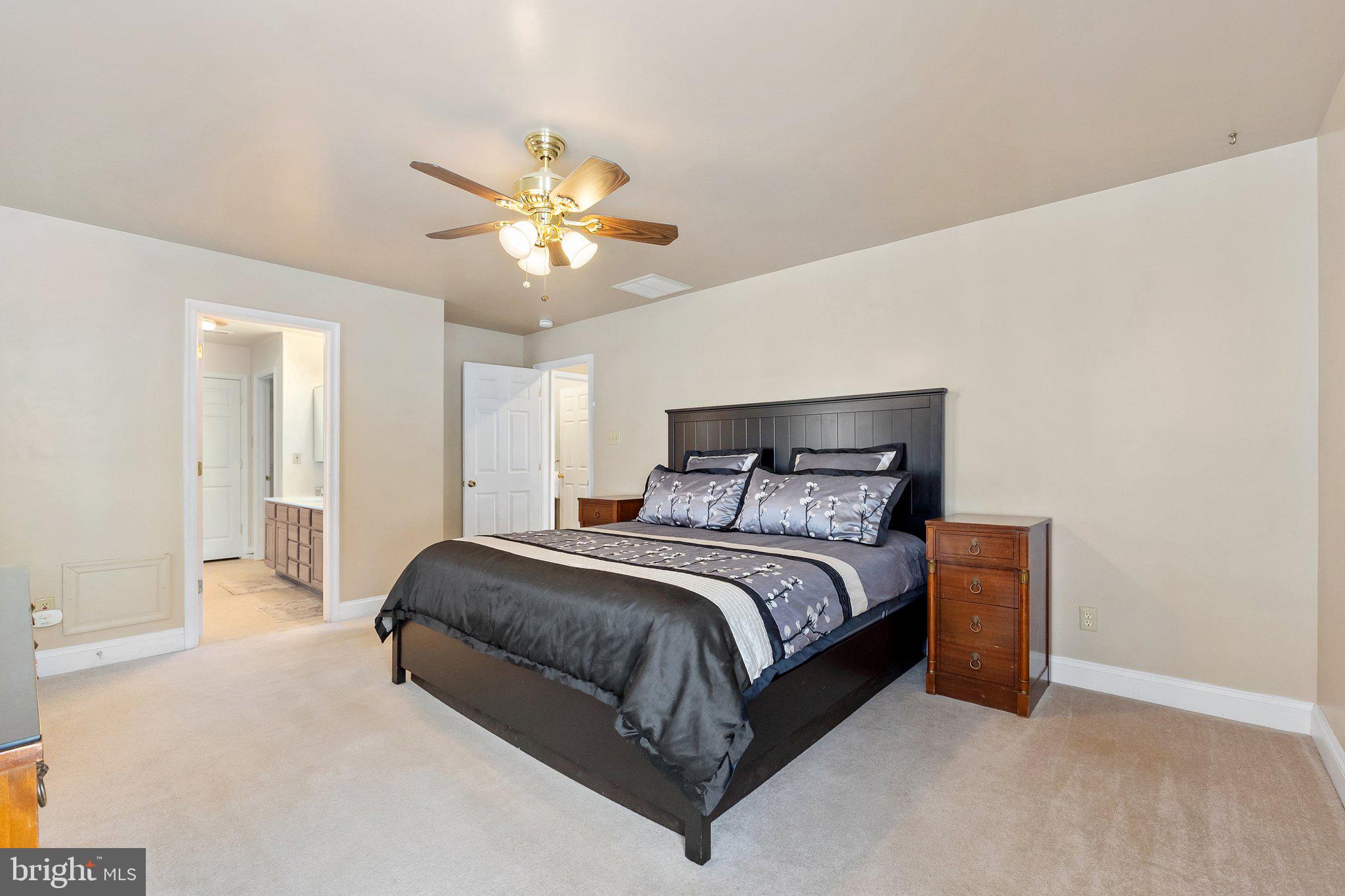 SHANNONDALE - Residential