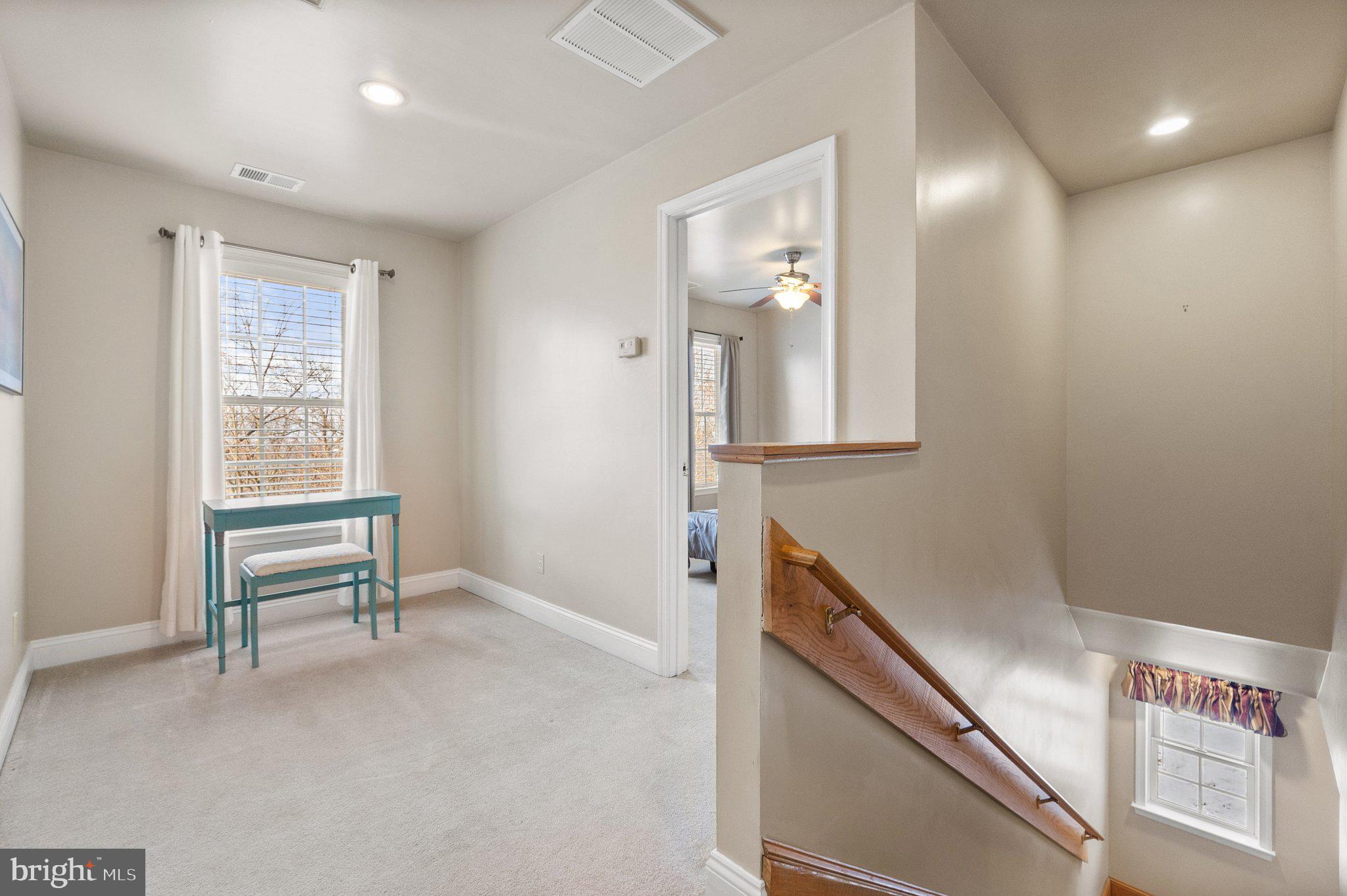 SHANNONDALE - Residential