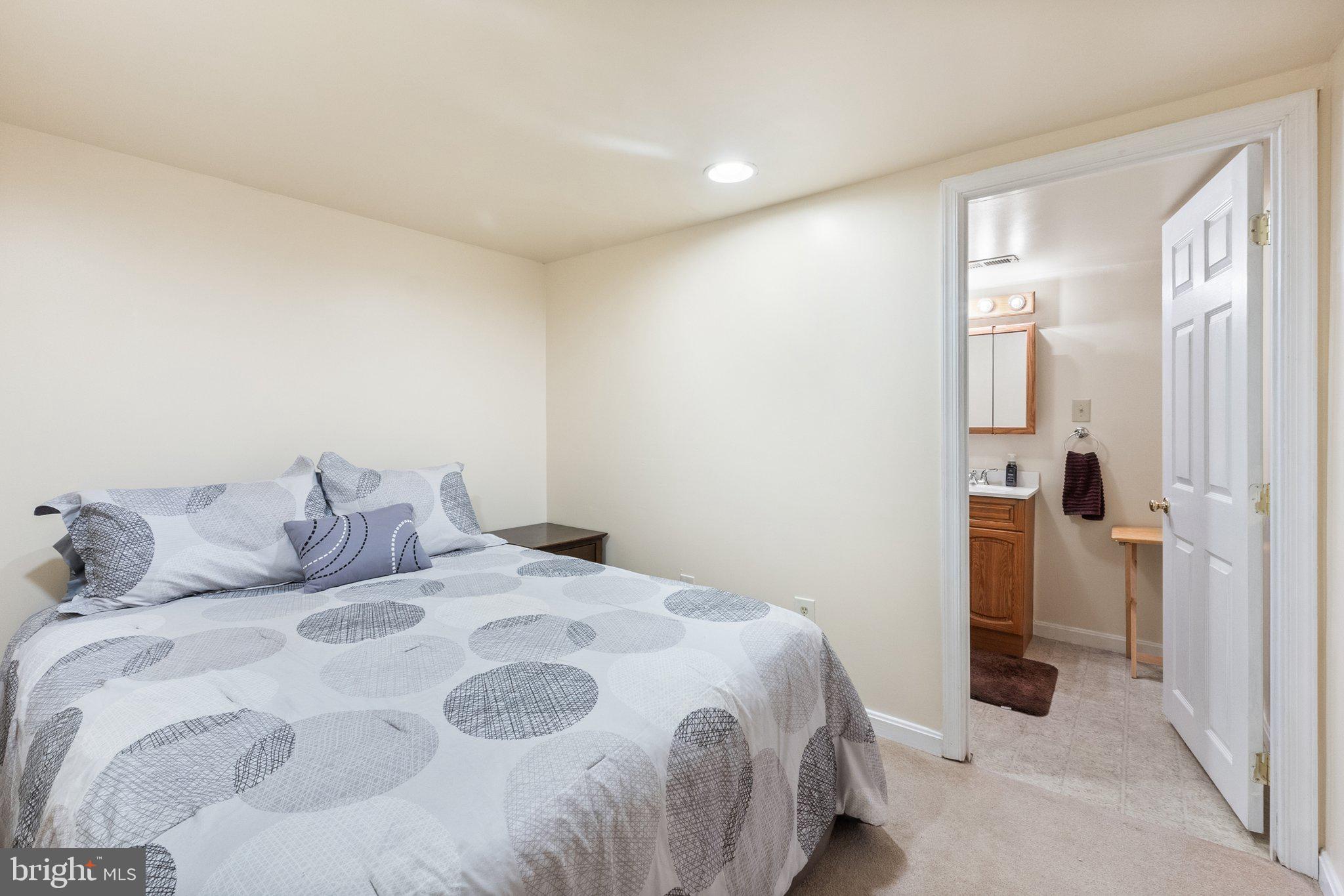 SHANNONDALE - Residential