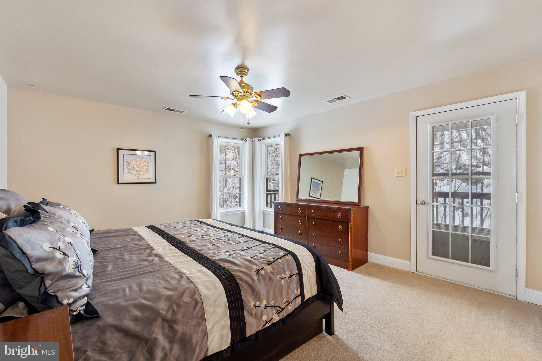 SHANNONDALE - Residential