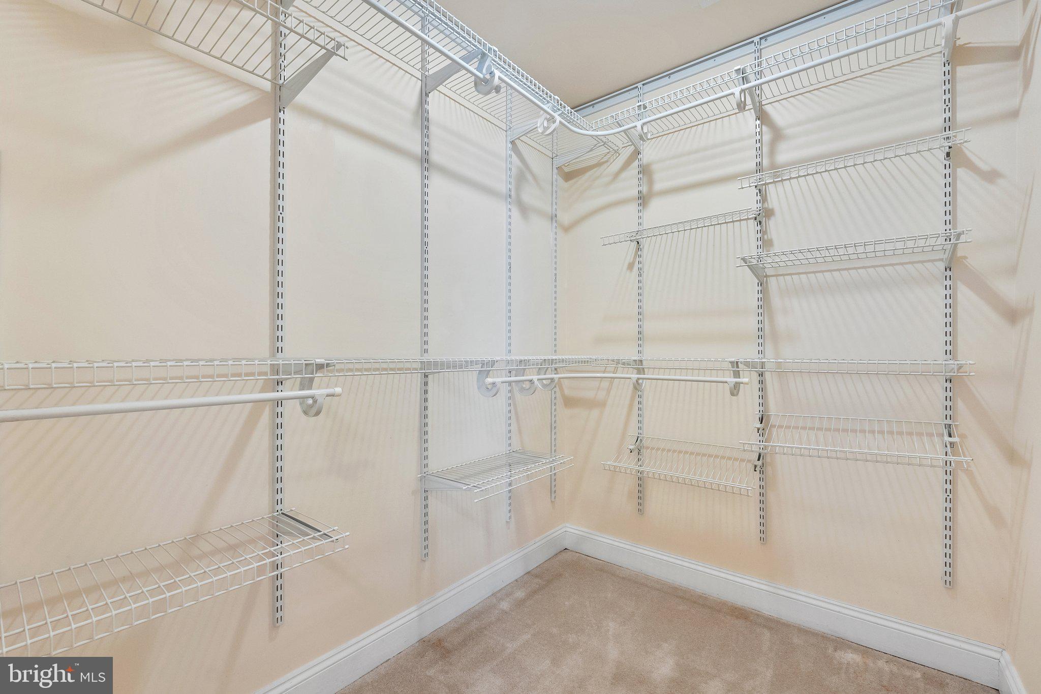 SHANNONDALE - Residential