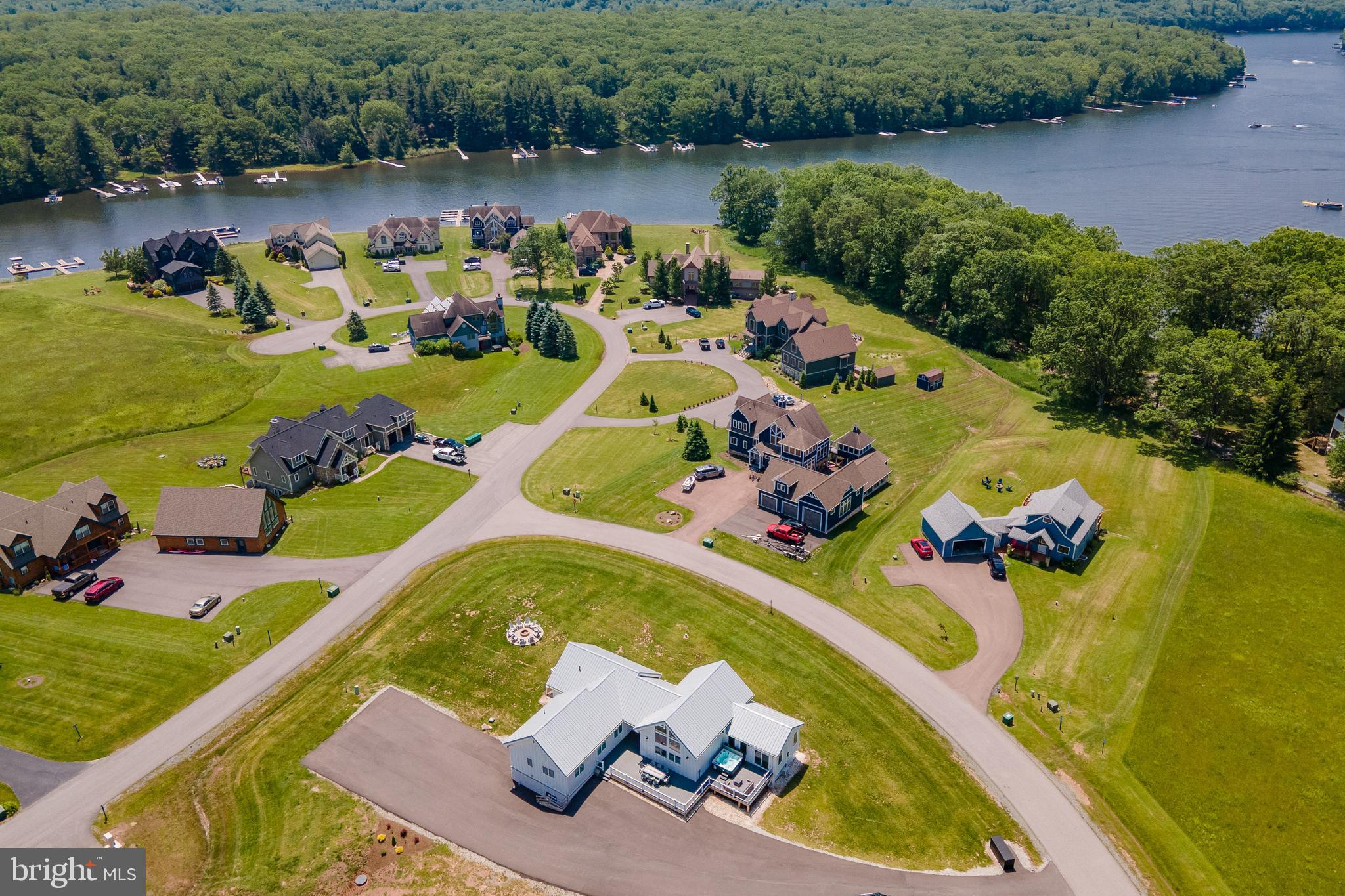 WATERFRONT GREENS - Residential